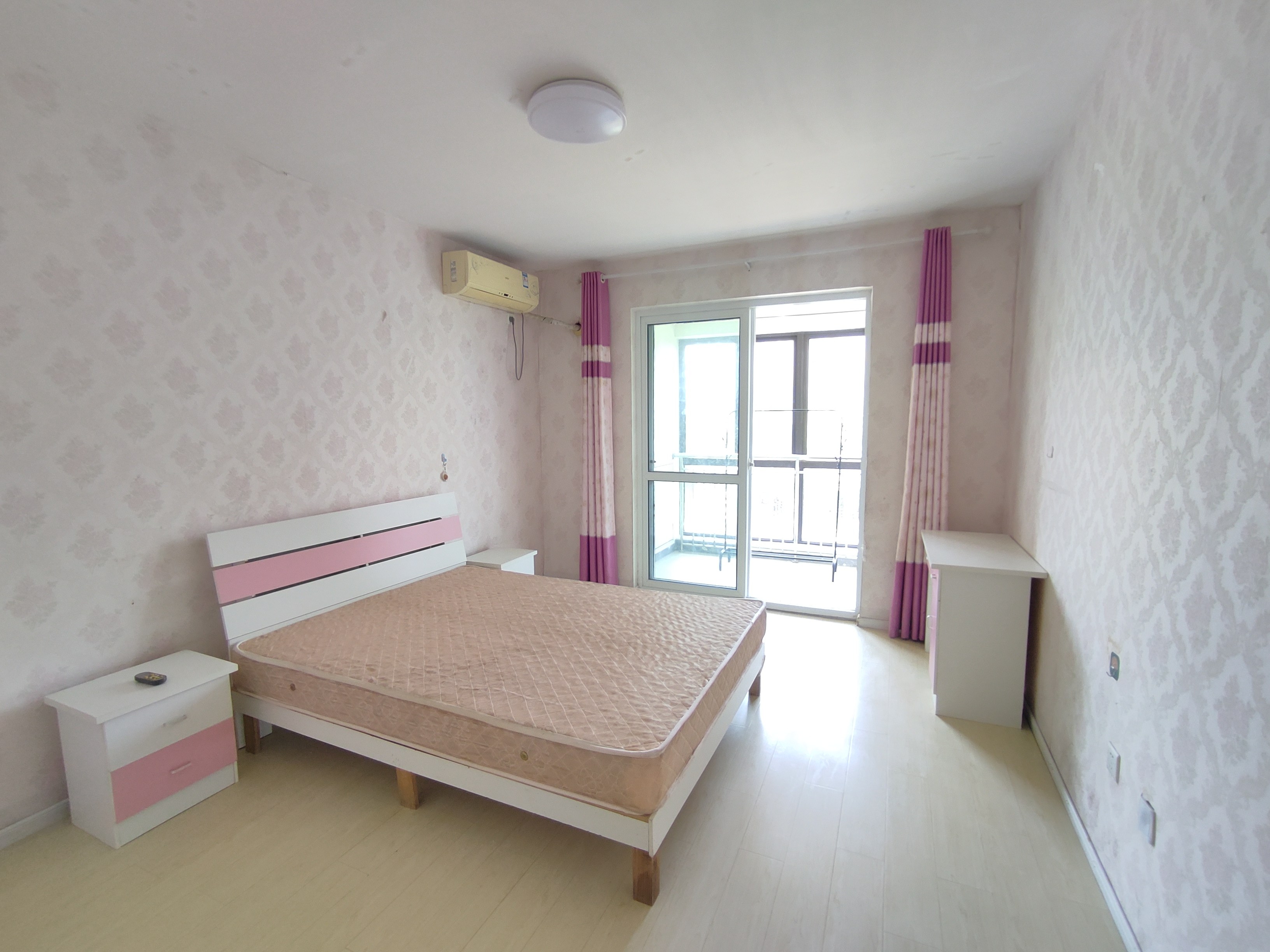 紫东南苑 1室厅卫 25m&sup2;