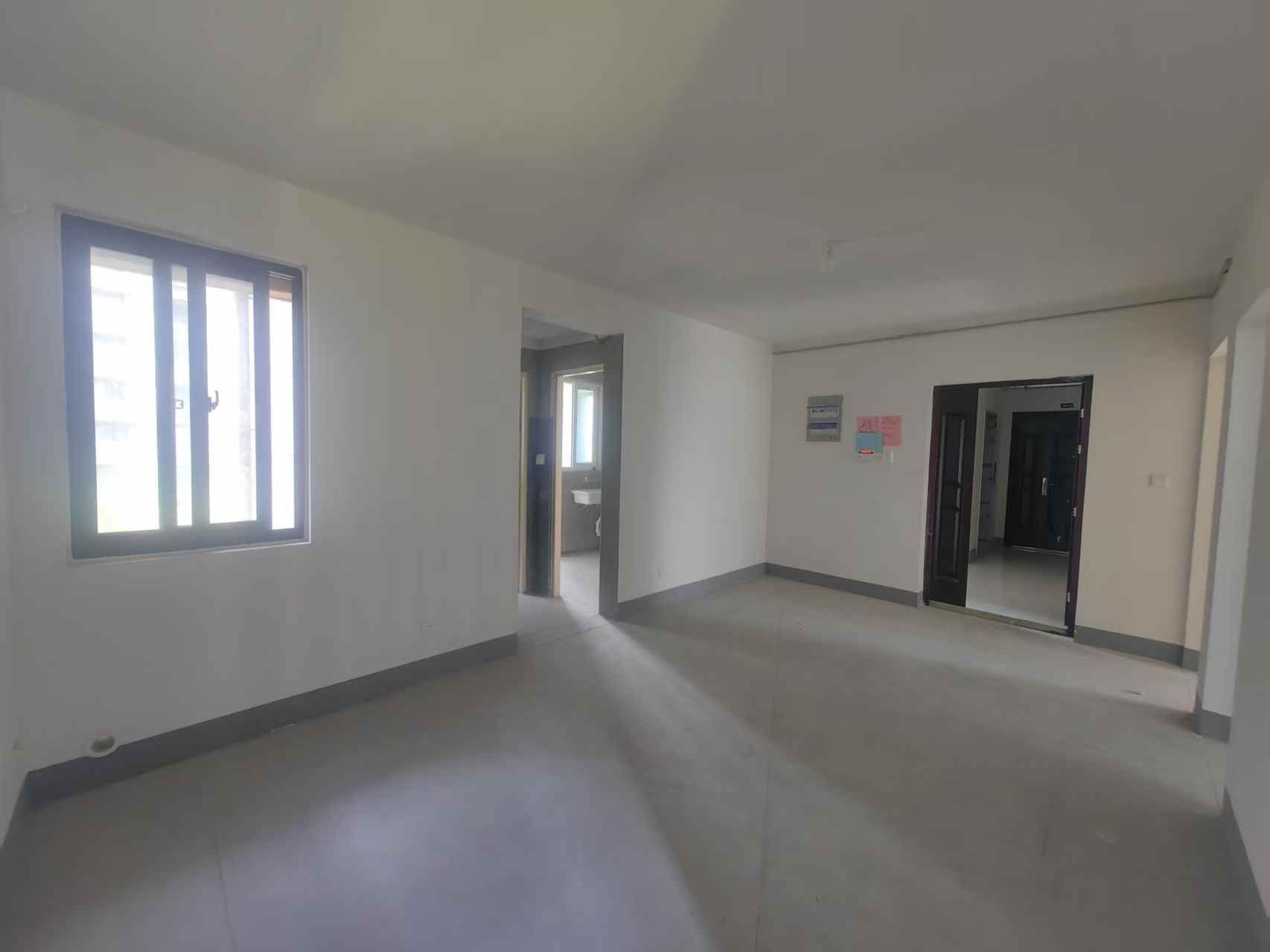 兴石花园 2室1厅1卫 85.56m²