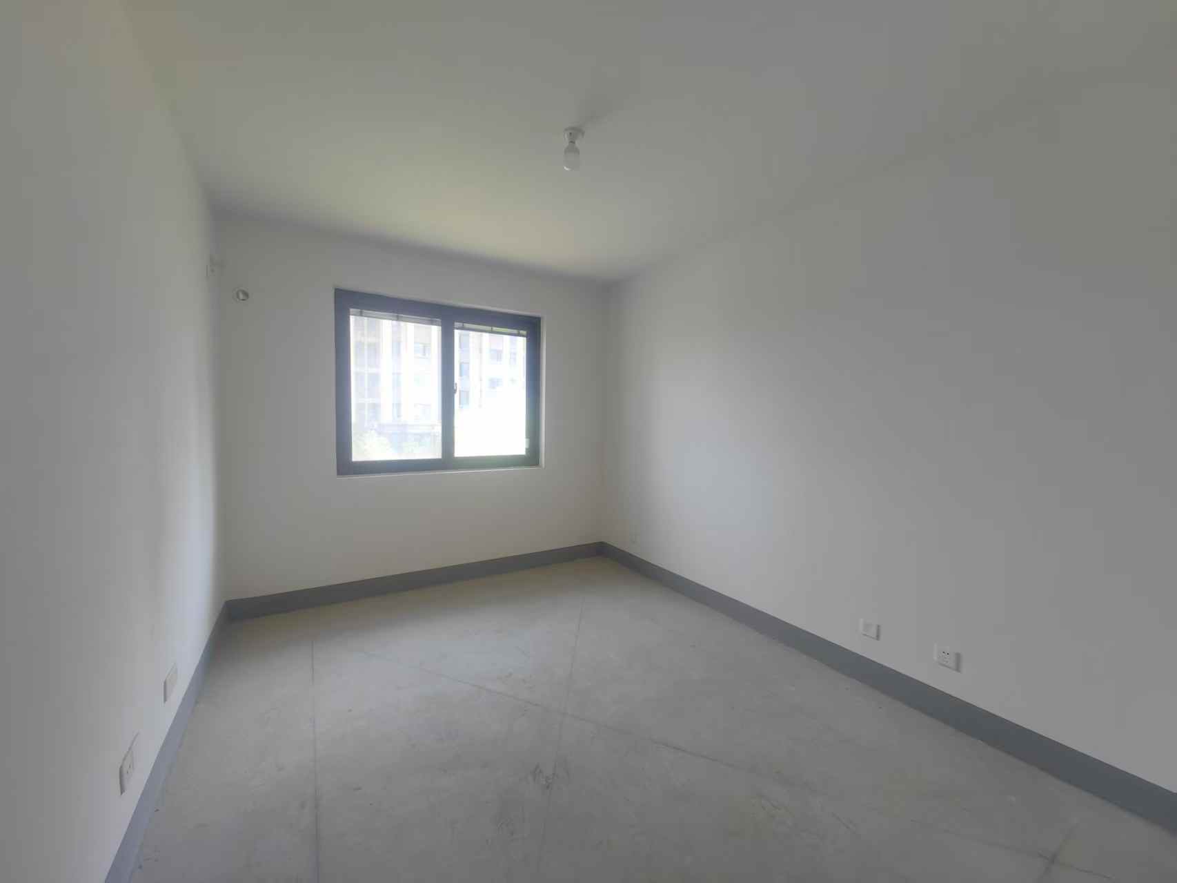 兴石花园 2室1厅1卫 85.56m&sup2;