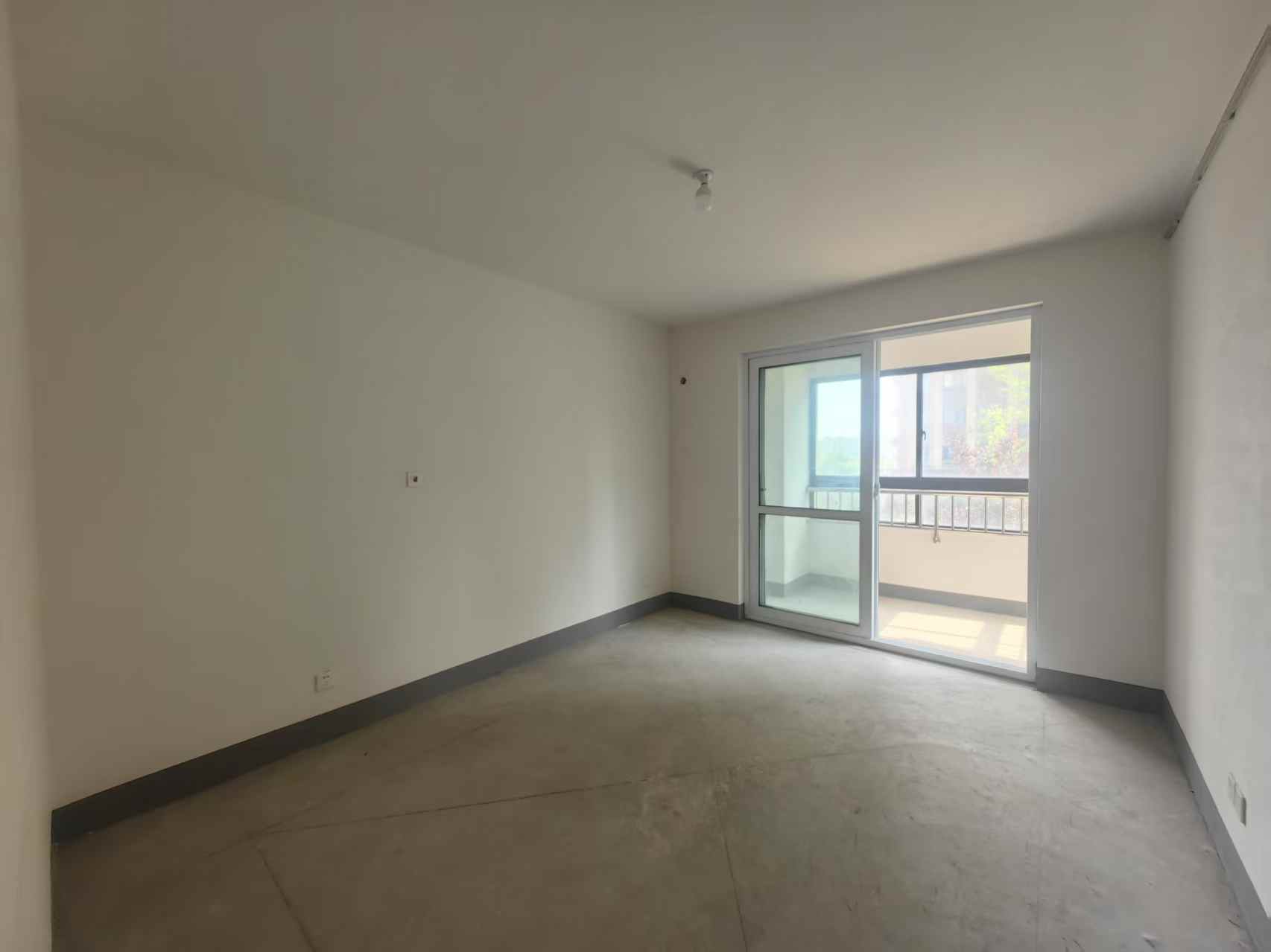 兴石花园 2室1厅1卫 85.56m&sup2;