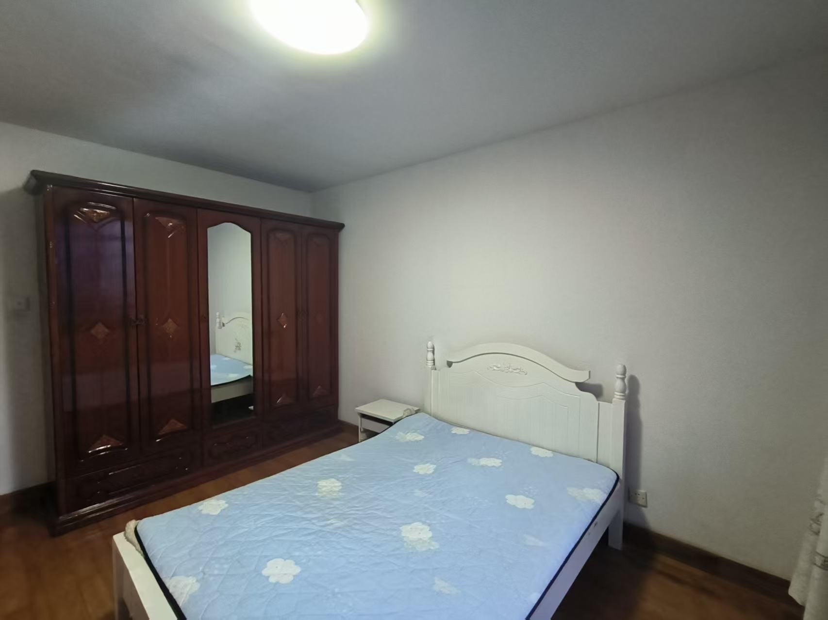 姚港路31号 2室1厅1卫 76.00m&sup2;