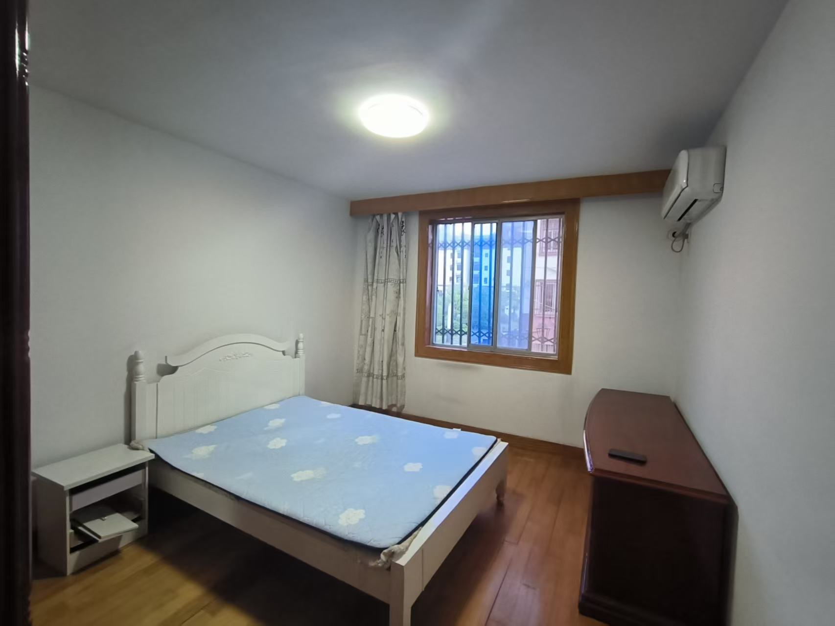 姚港路31号 2室1厅1卫 76.00m&sup2;