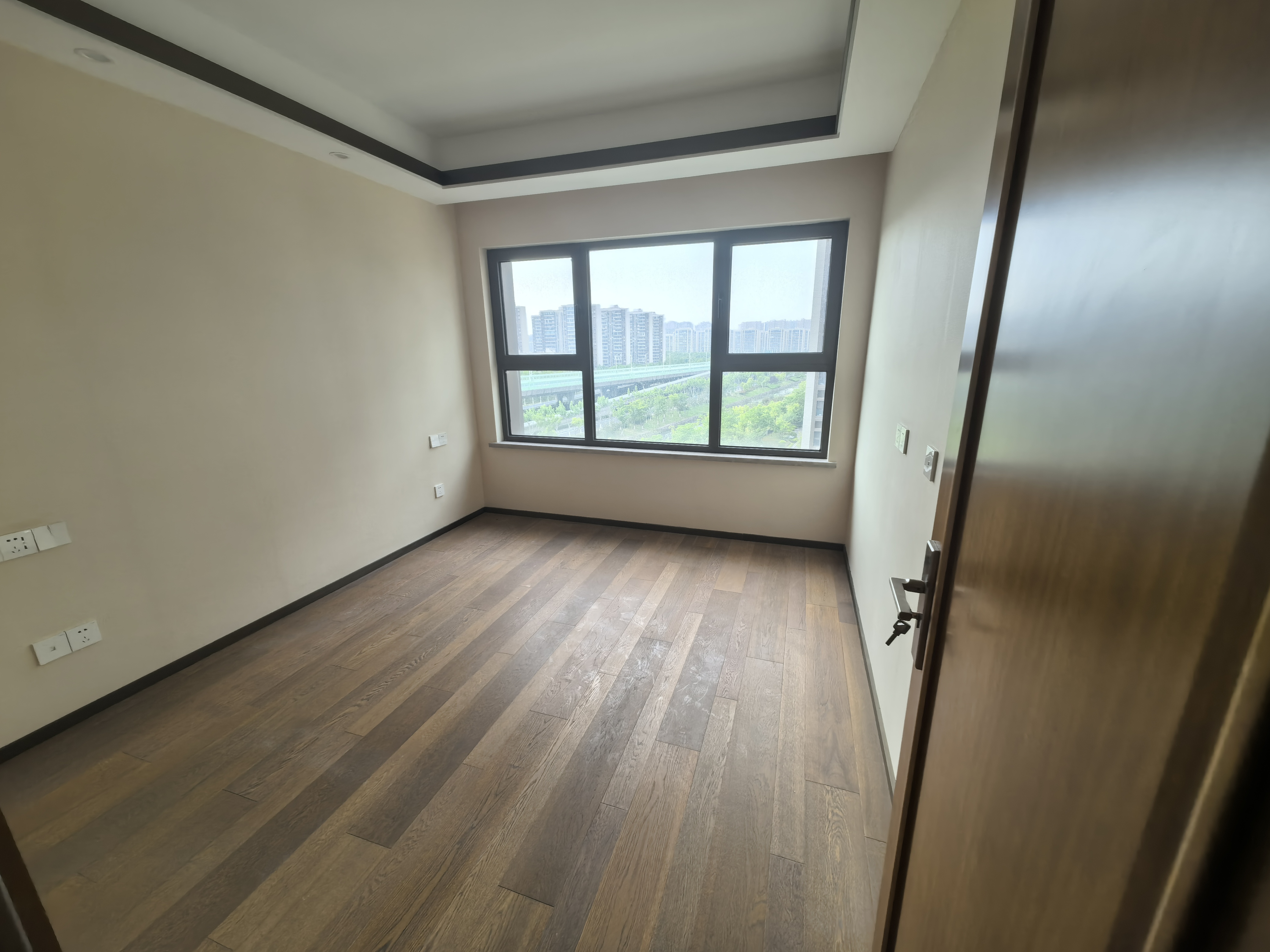 远创东樾 4室2厅3卫 153.74m&sup2;