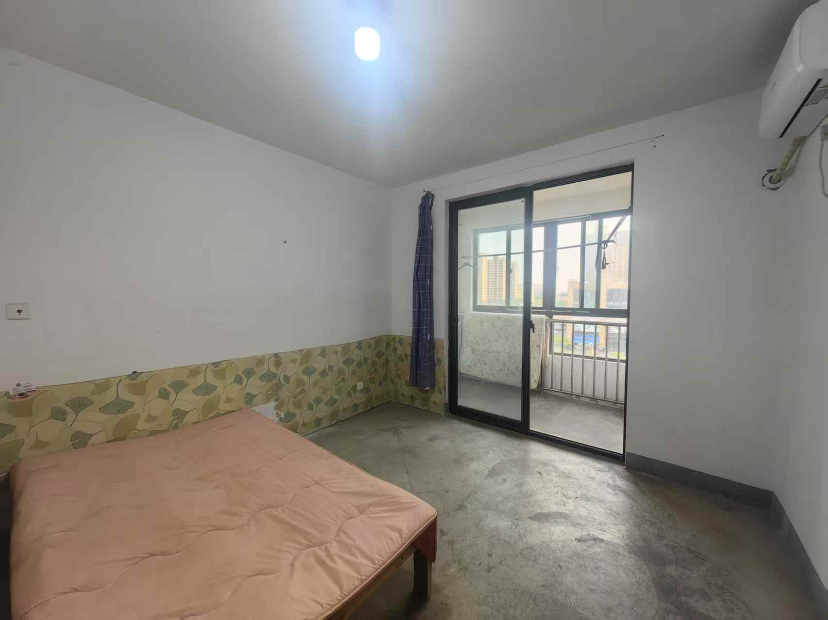 兴石花园 2室1厅1卫 83m&sup2;