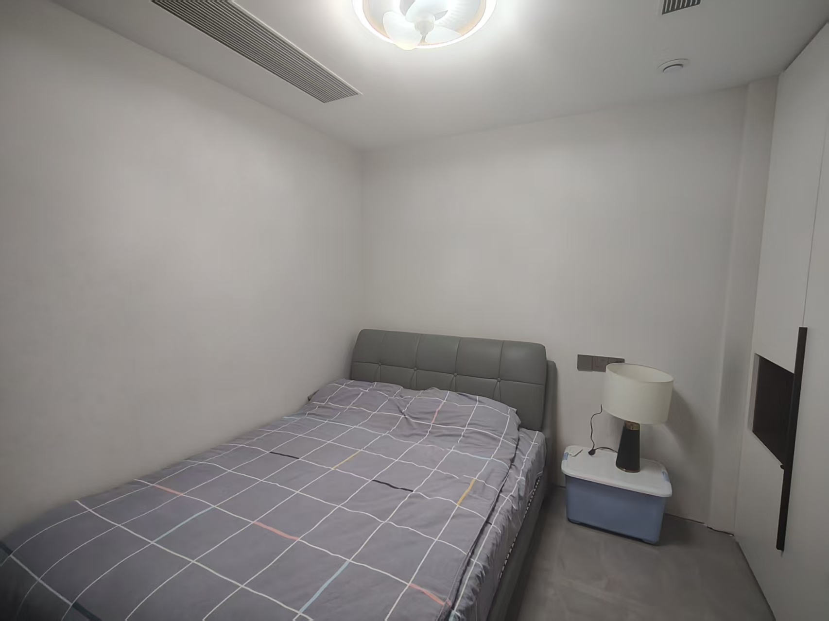 招商新城雍景湾 5室2厅4卫 230.00m&sup2;