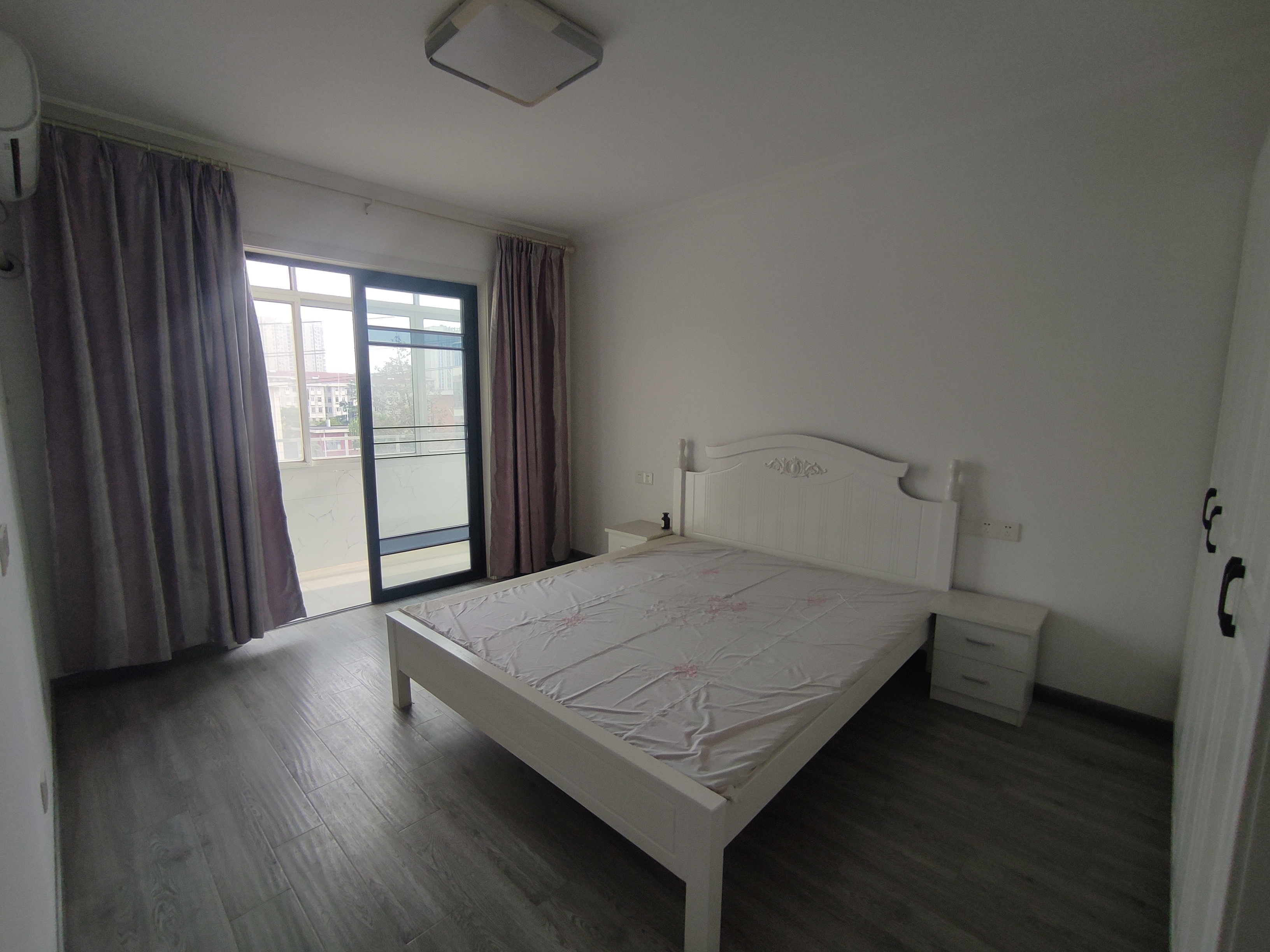 易家桥新村 3室1厅1卫 71.03m&sup2;