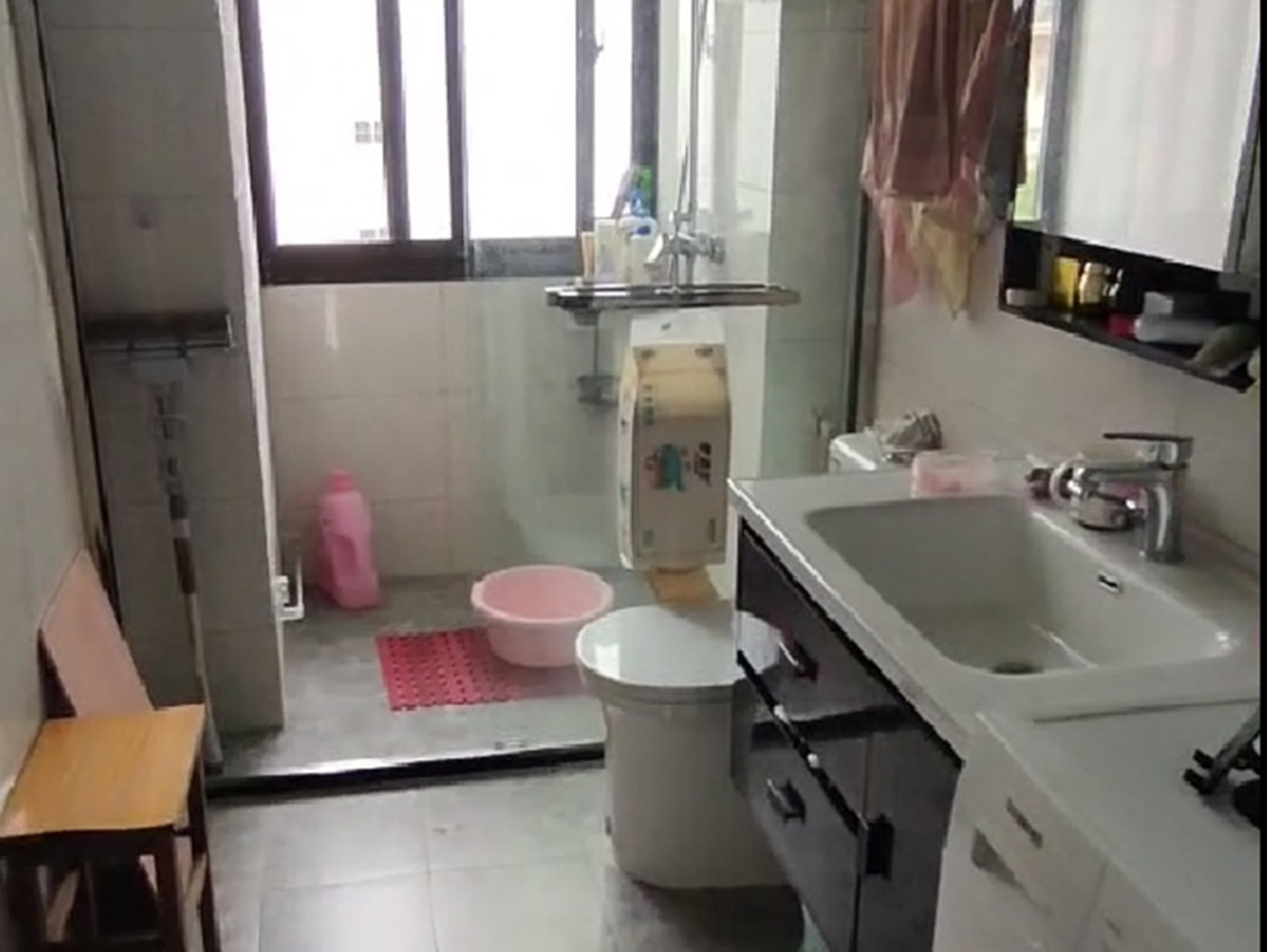 易家桥新村 2室1厅1卫 71.56m&sup2;