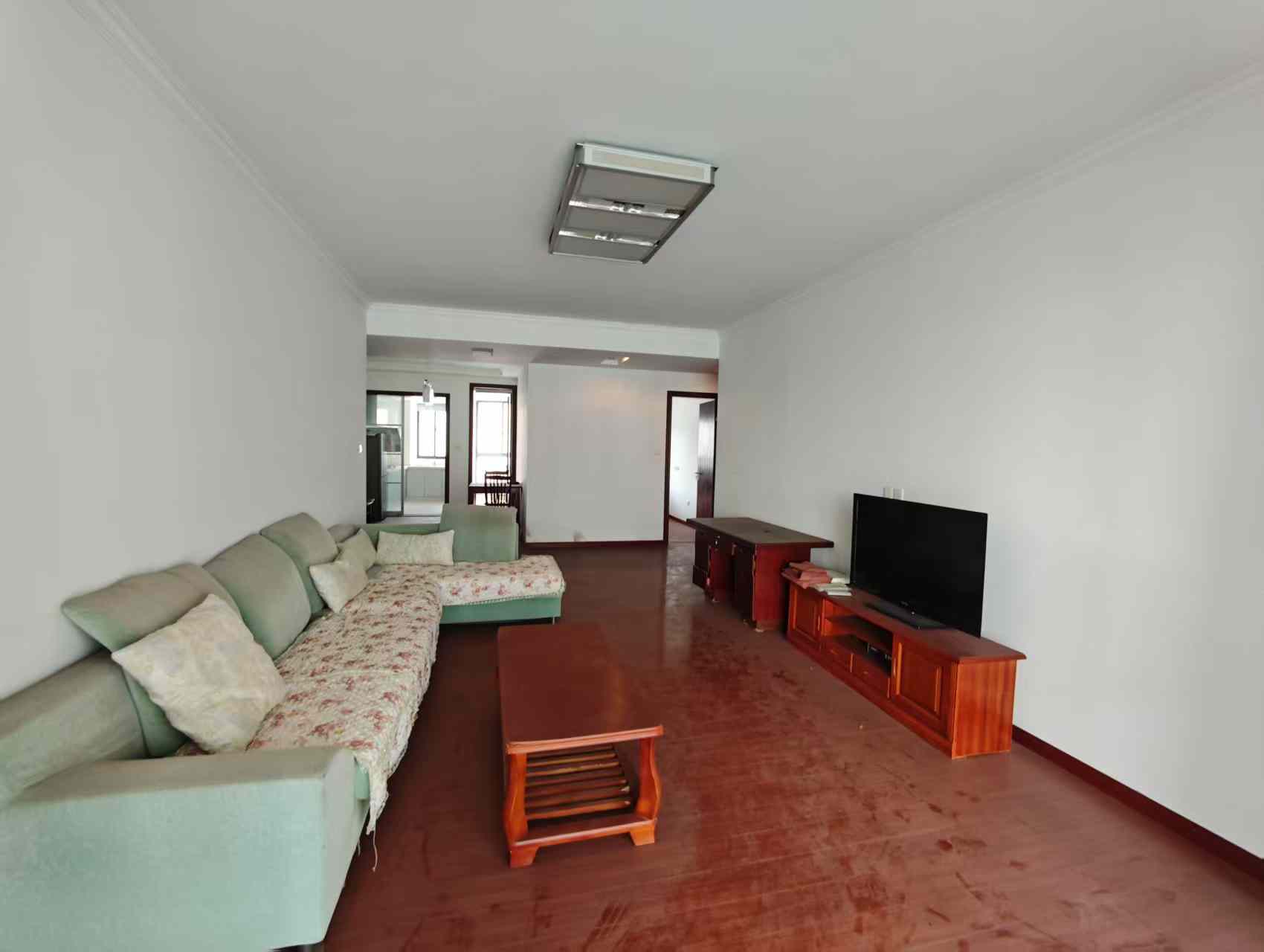 中南世纪城北区 3室2厅2卫 157m²
