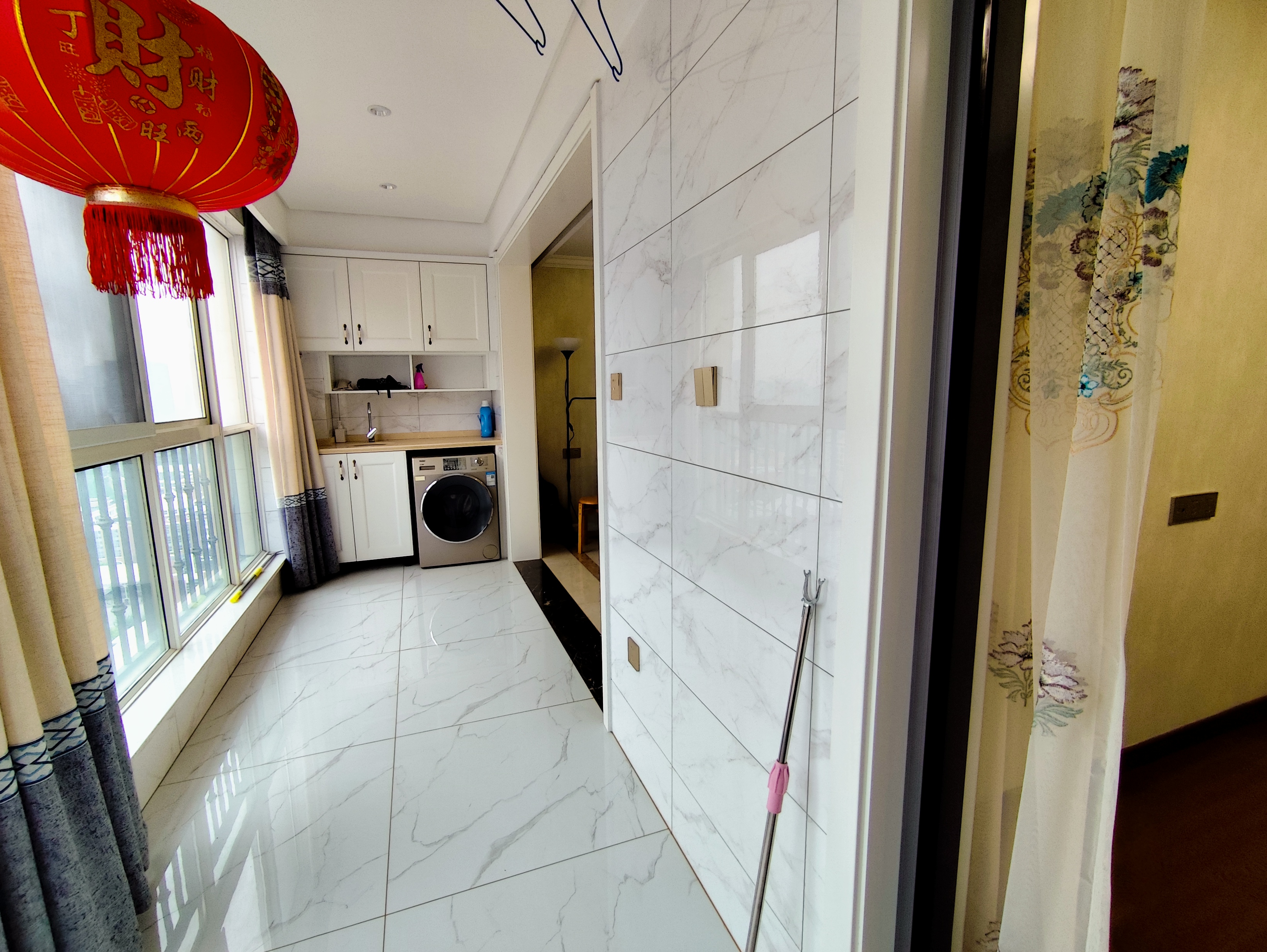 中南世纪花城三期 3室2厅2卫 135.04m&sup2;