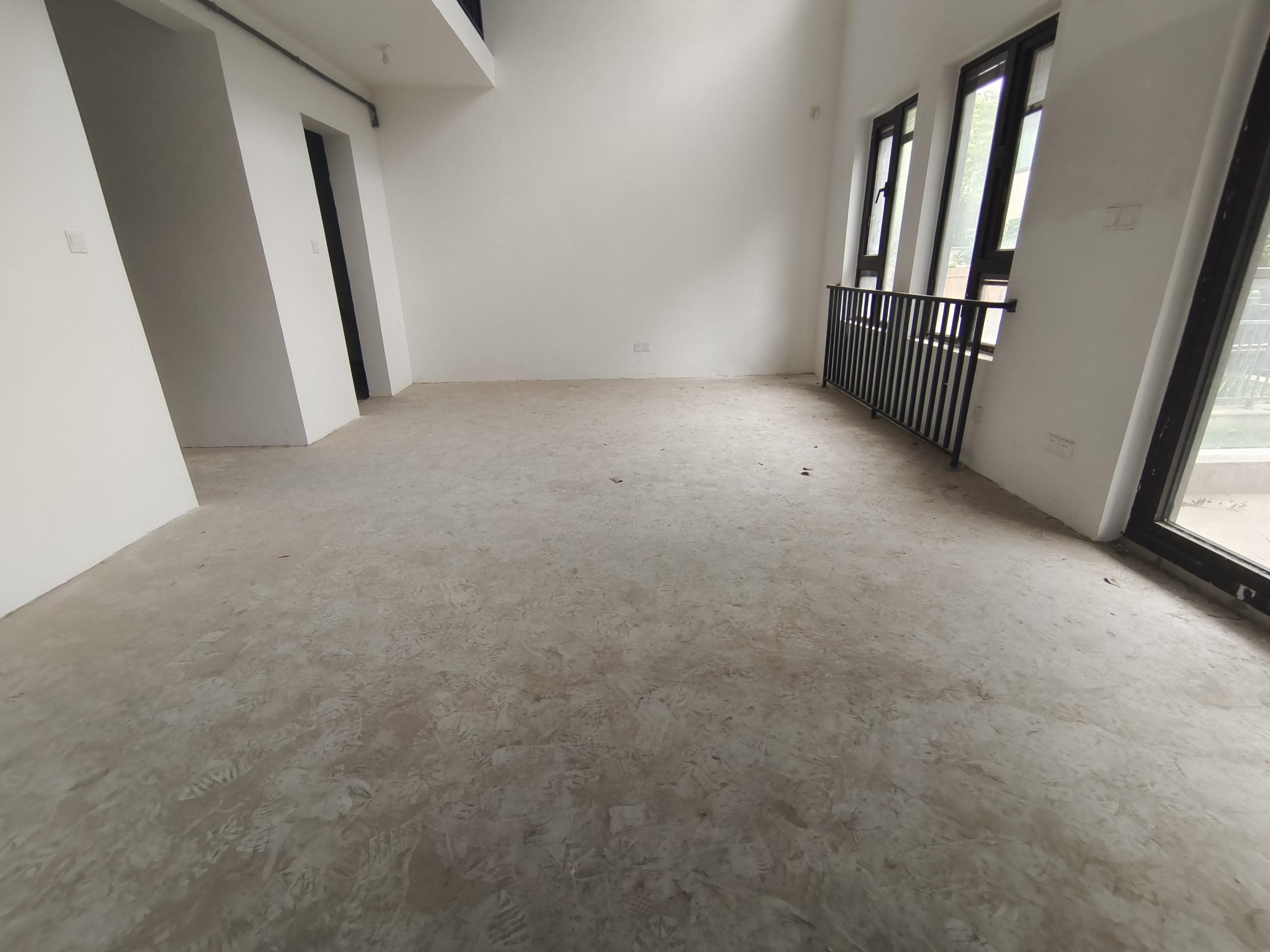 云樾东方 5室2厅3卫 152.75m&sup2;