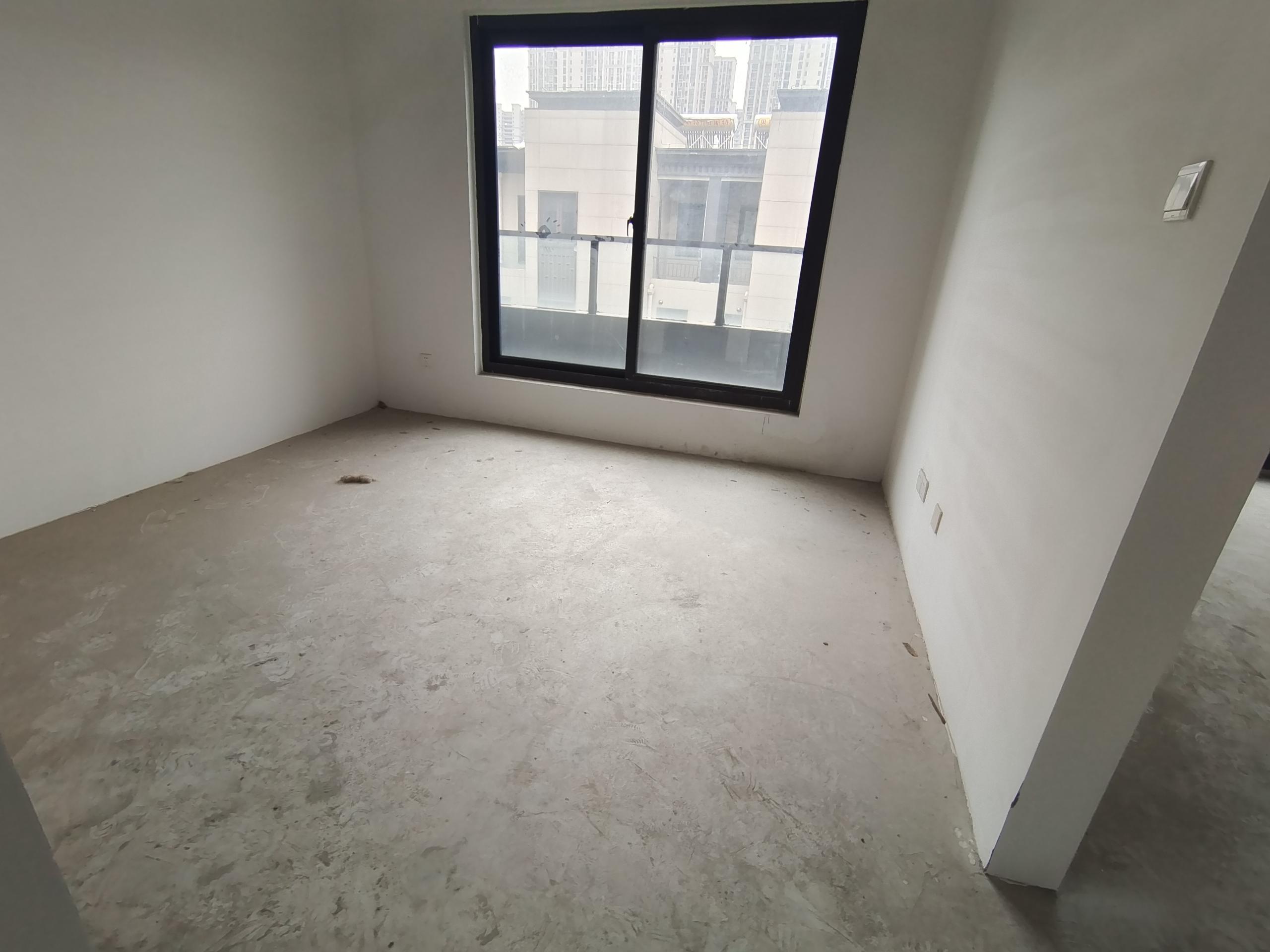 云樾东方 3室2厅3卫 152.00m&sup2;