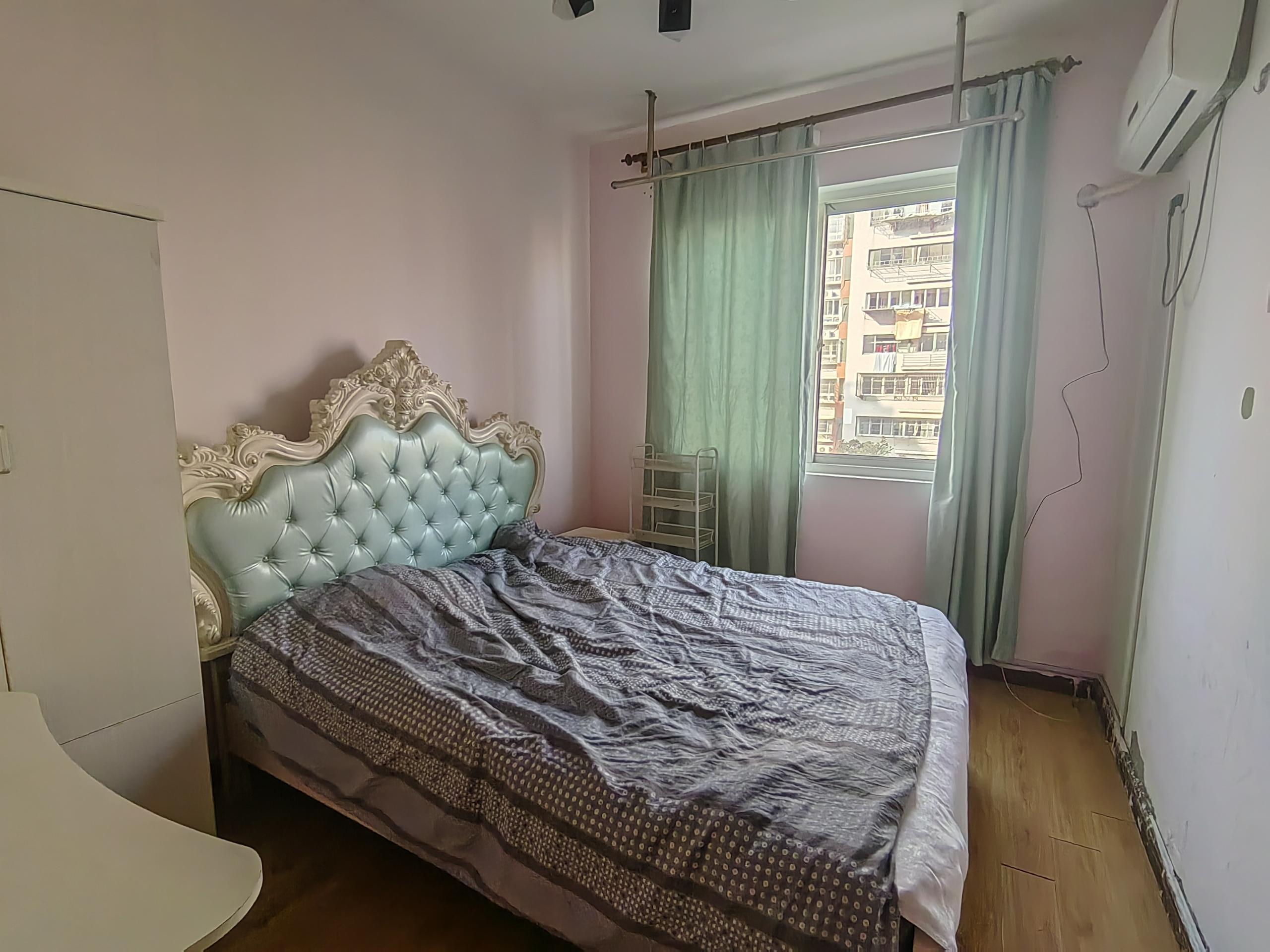 金霞北苑 3室1厅2卫 133.79m&sup2;