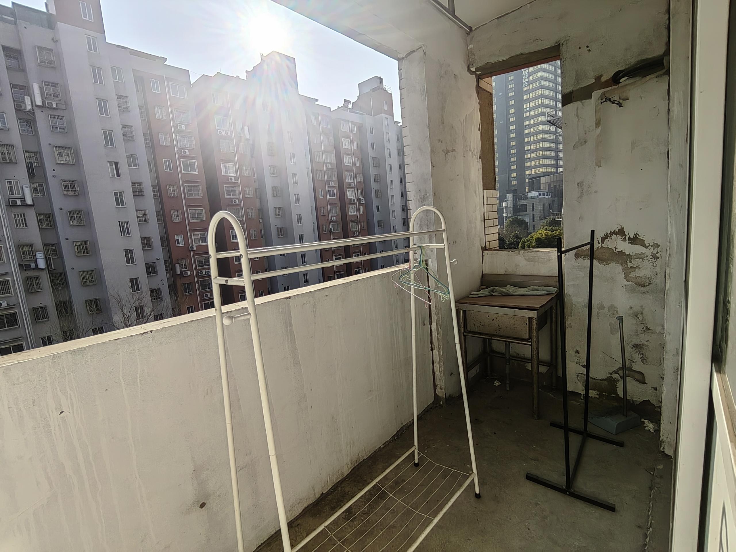 金霞北苑 3室1厅2卫 133.79m&sup2;