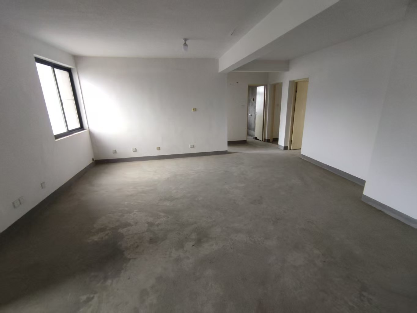 江景苑小区 2室1厅1卫 137m²
