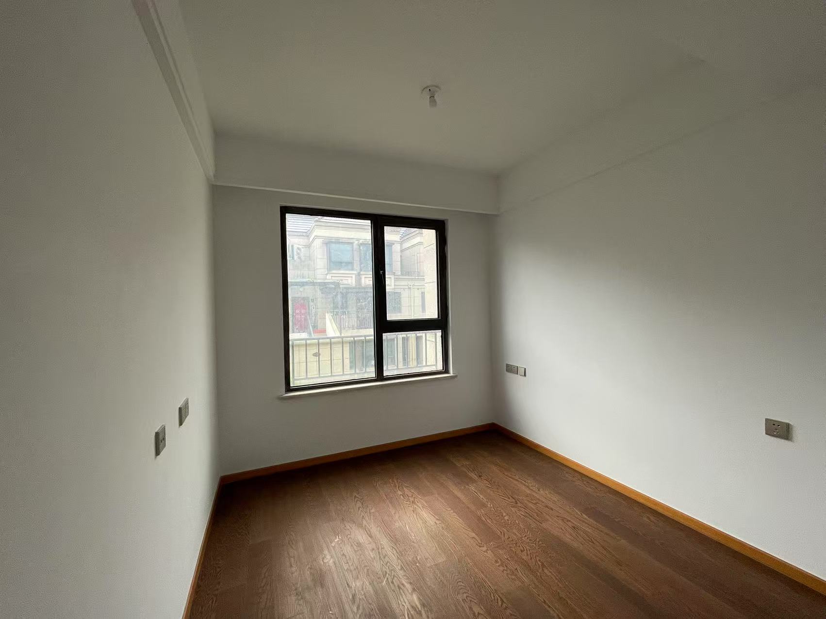 中南熙悦(南通经济技术开发区) 4室2厅2卫 122m&sup2;