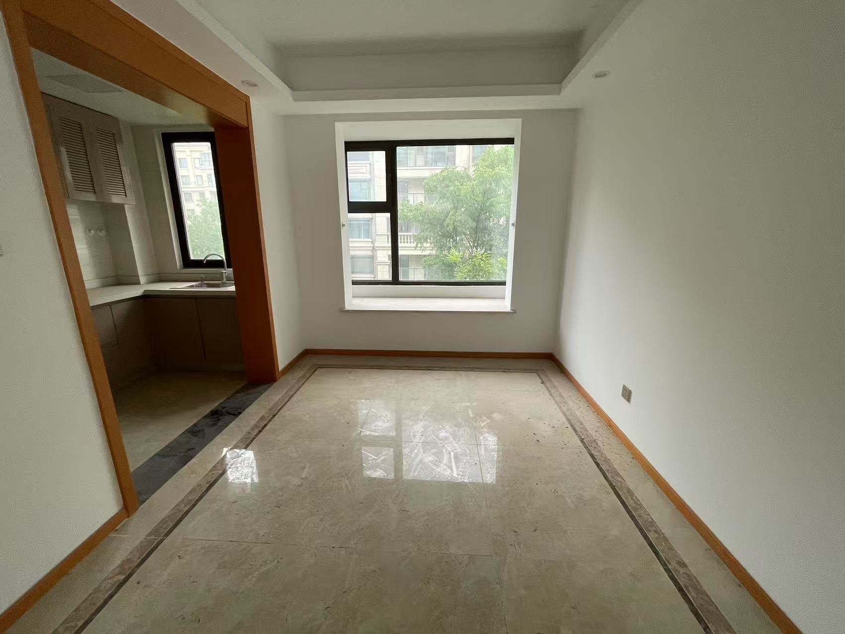 中南熙悦(南通经济技术开发区) 4室2厅2卫 122m²