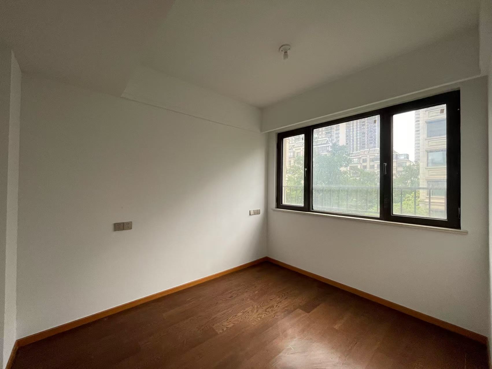 中南熙悦(南通经济技术开发区) 4室2厅2卫 122m&sup2;