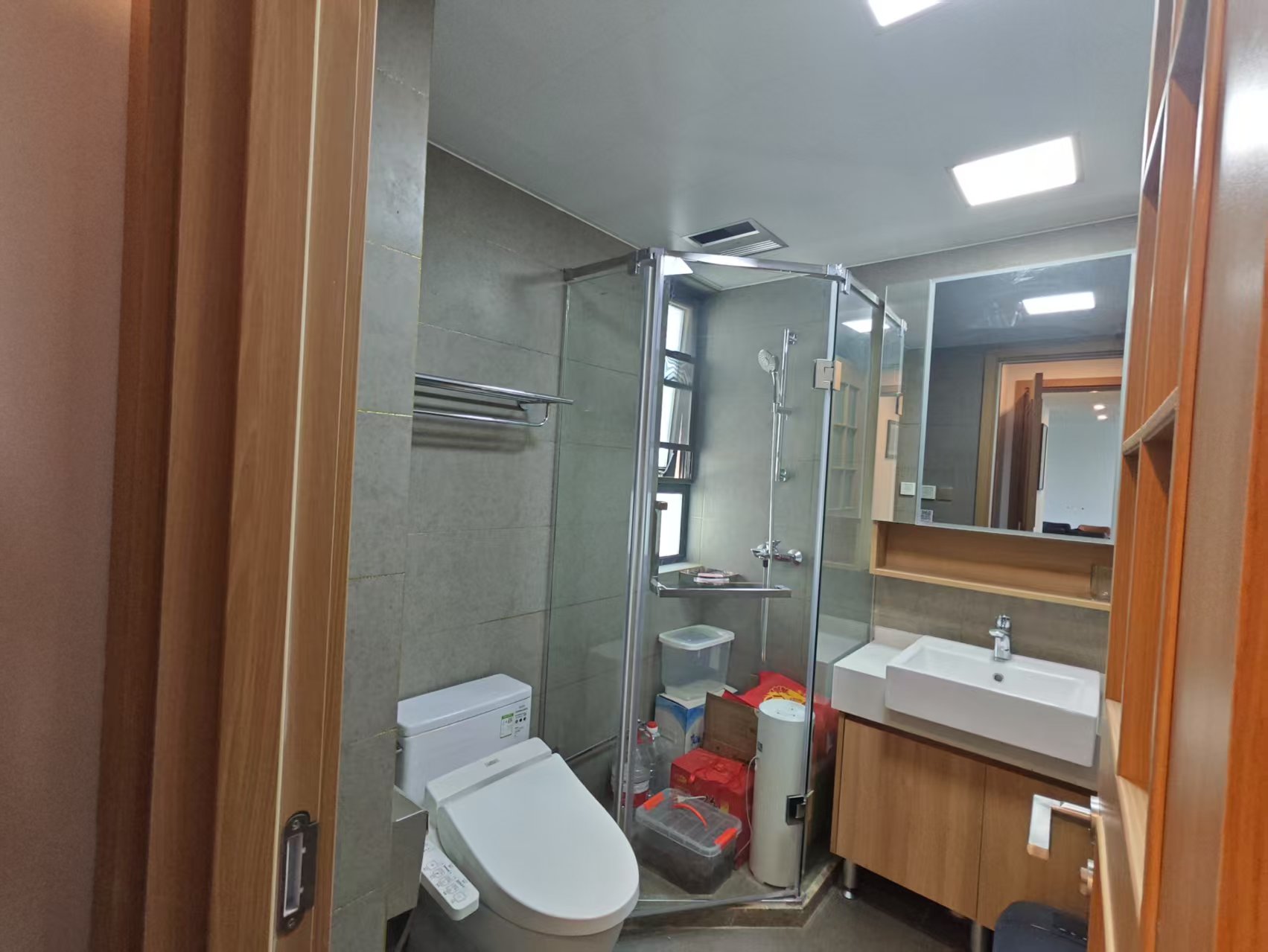 雍华府 3室2厅2卫 114m&sup2;
