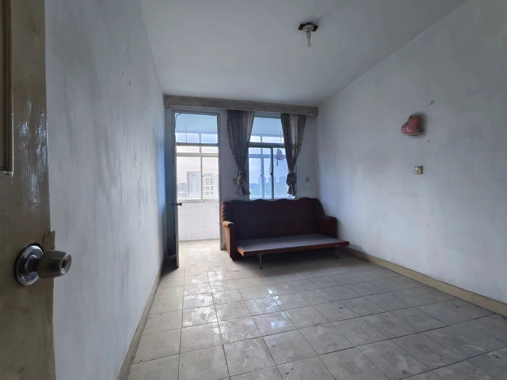 光明新村 2室1厅1卫 65m&sup2;
