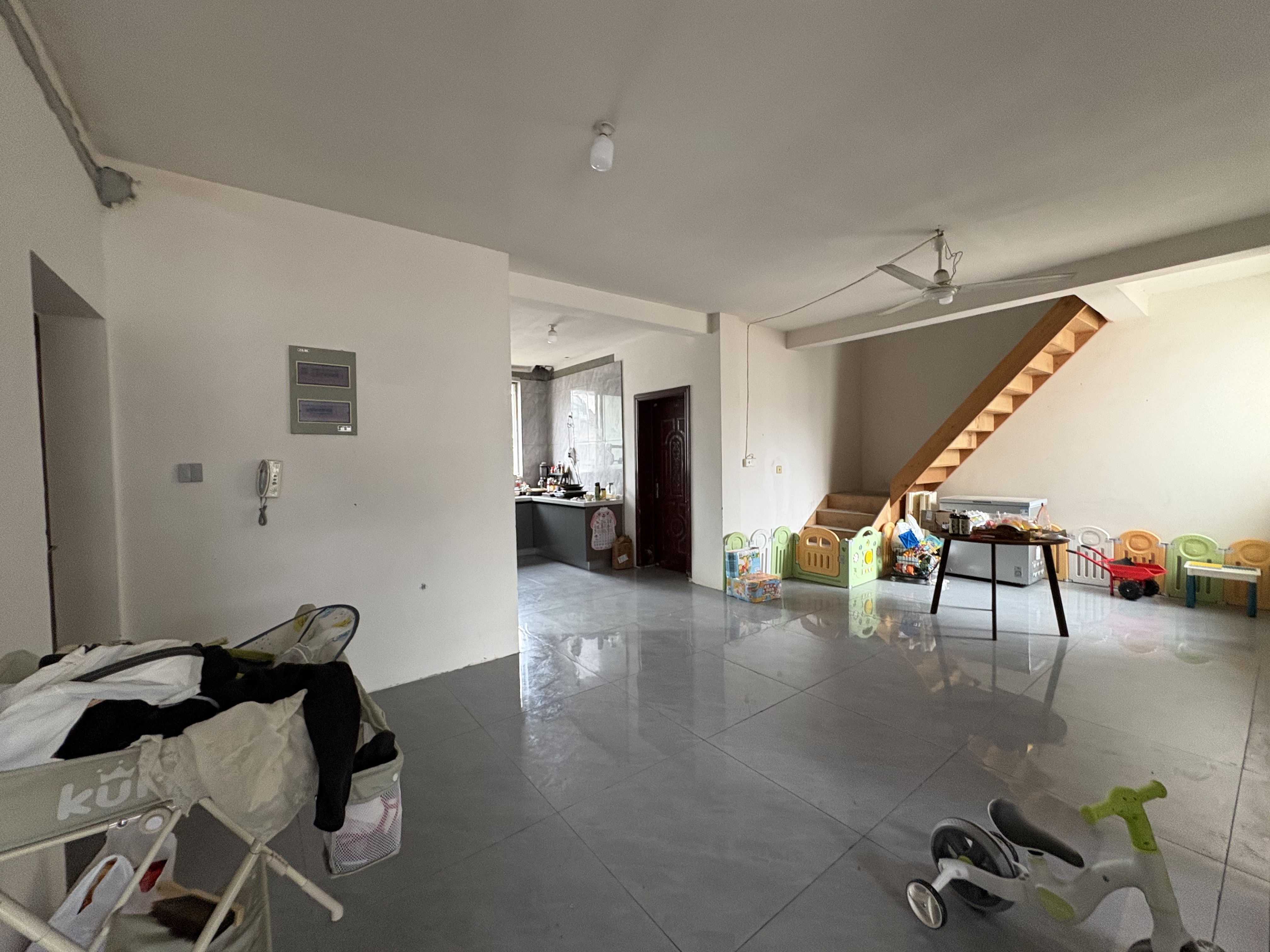 果园名居 4室2厅1卫 128.00m&sup2;