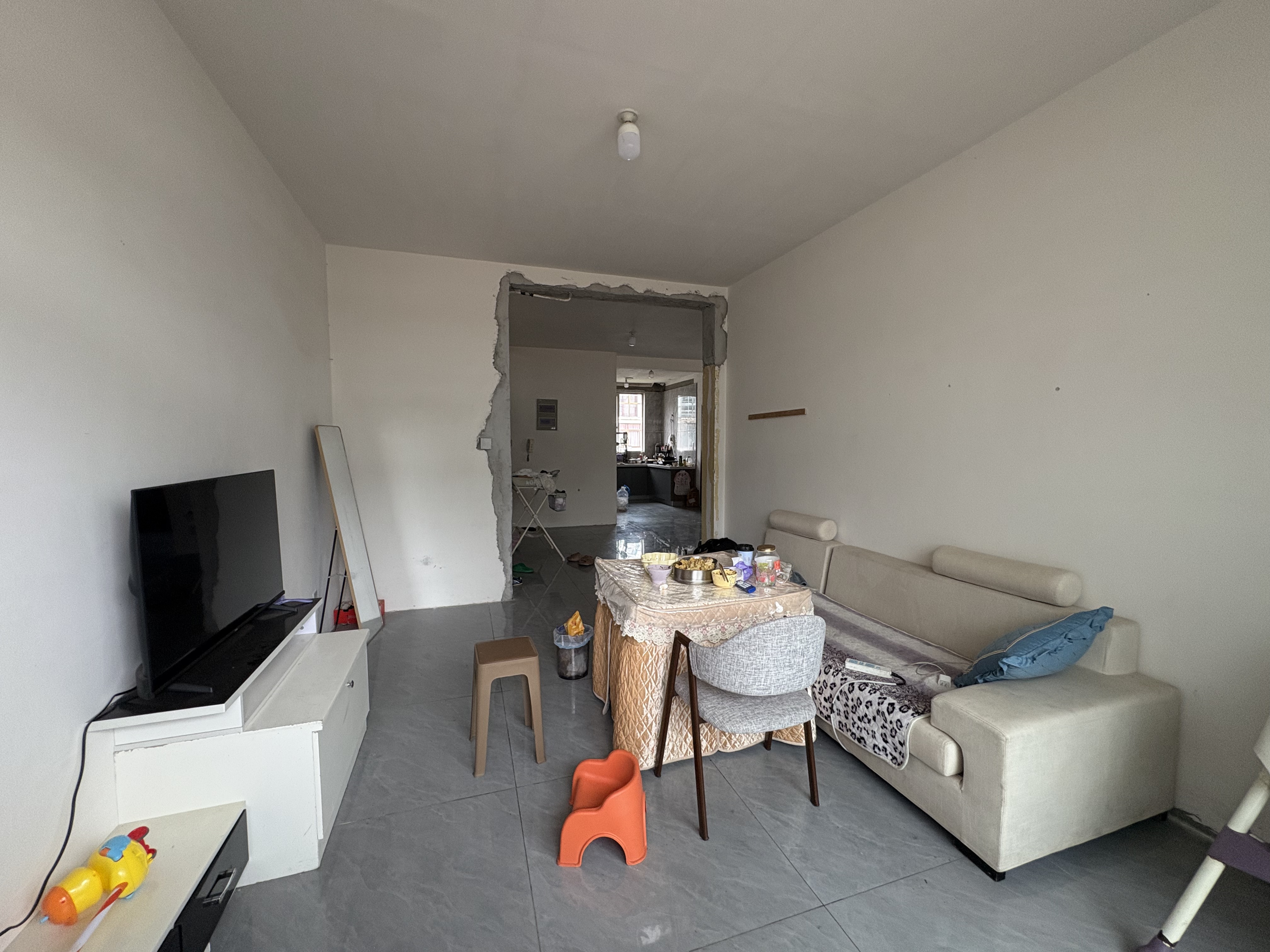 果园名居 4室2厅1卫 128.00m&sup2;