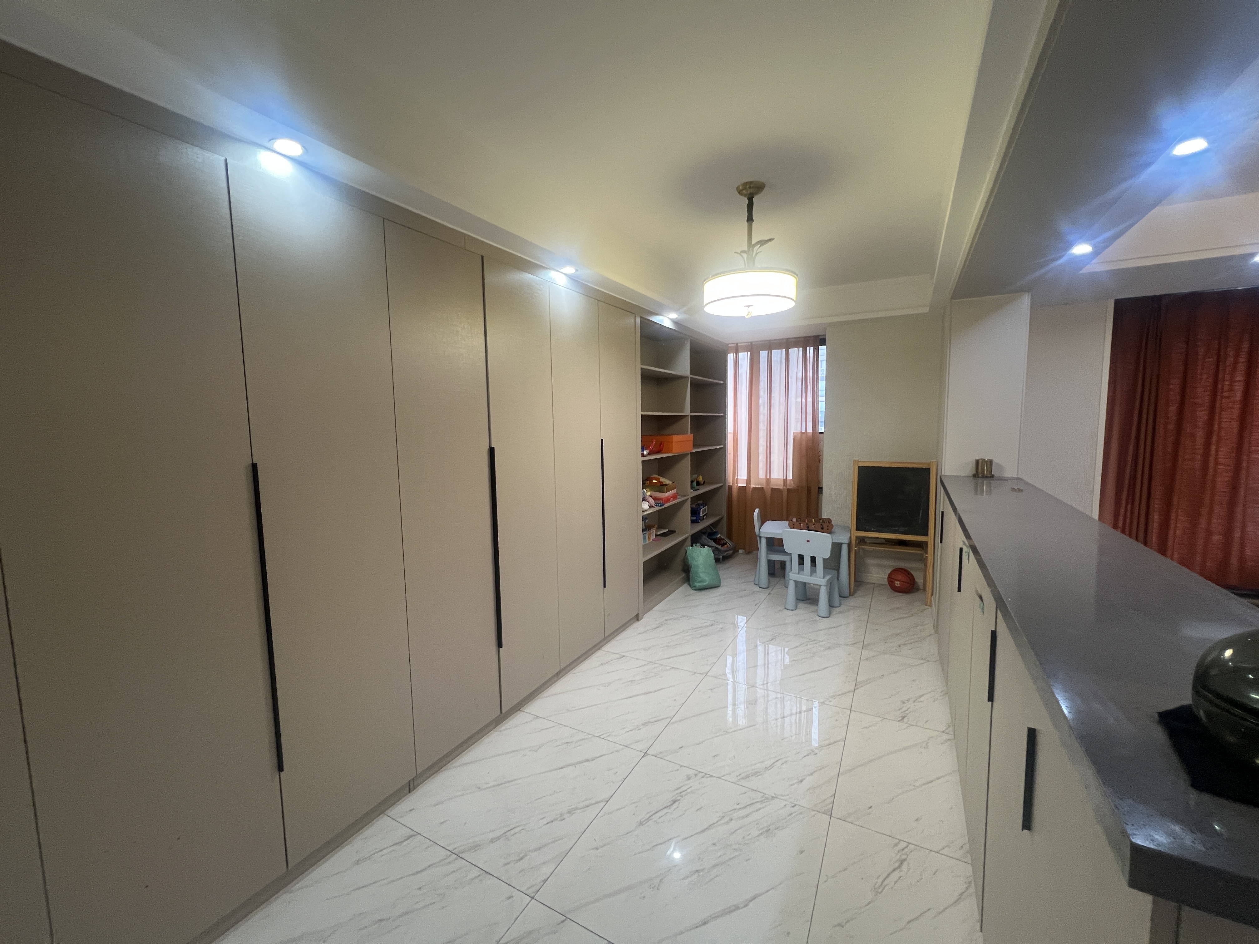 盛鑫·南湖学府 3室2厅2卫 172.00m²