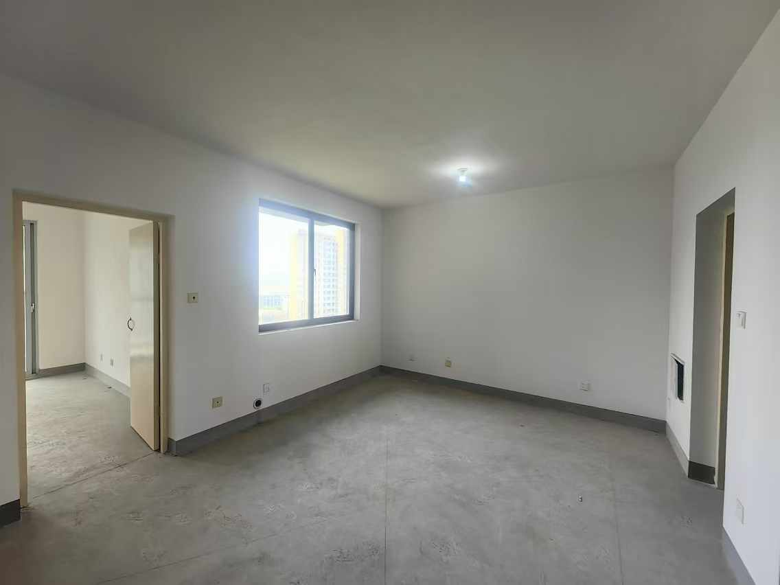 观河华府 1室1厅1卫 64m²