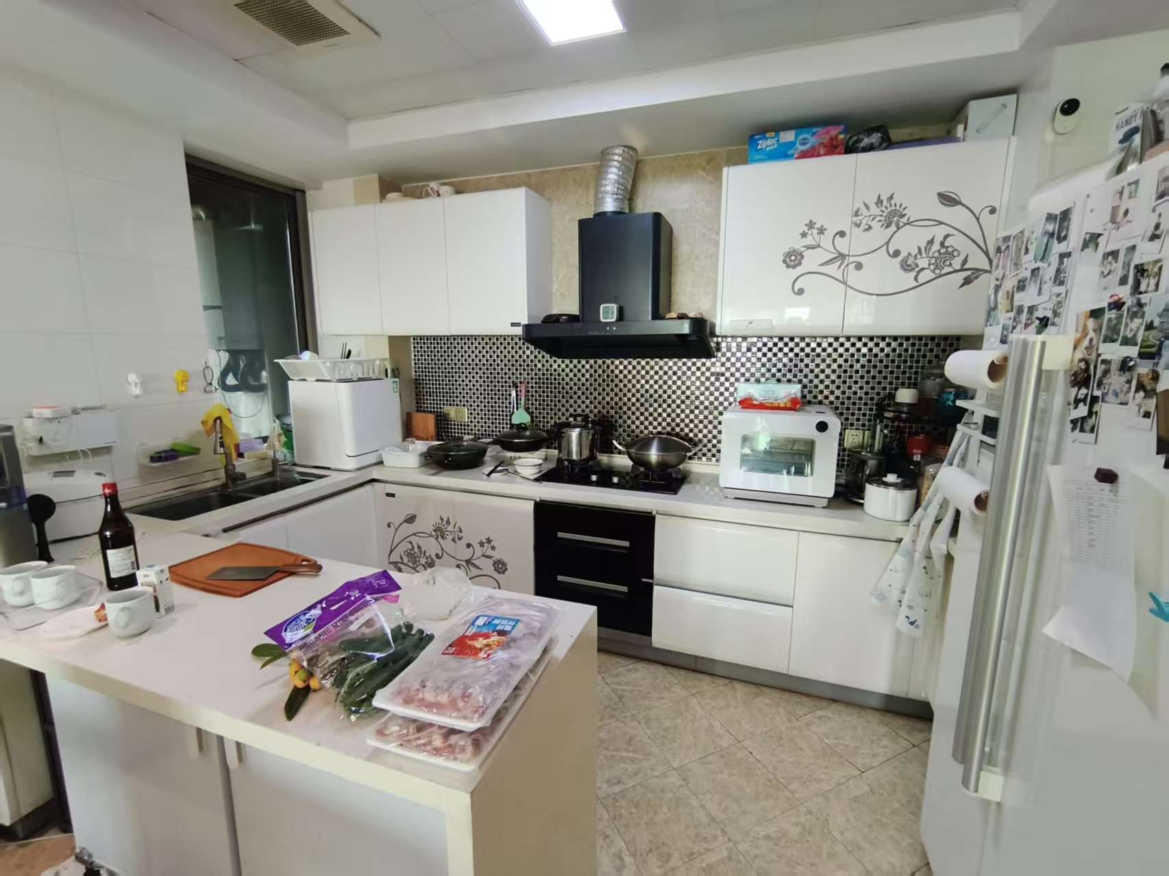 绿城玉兰公寓 3室2厅2卫 136.00m&sup2;