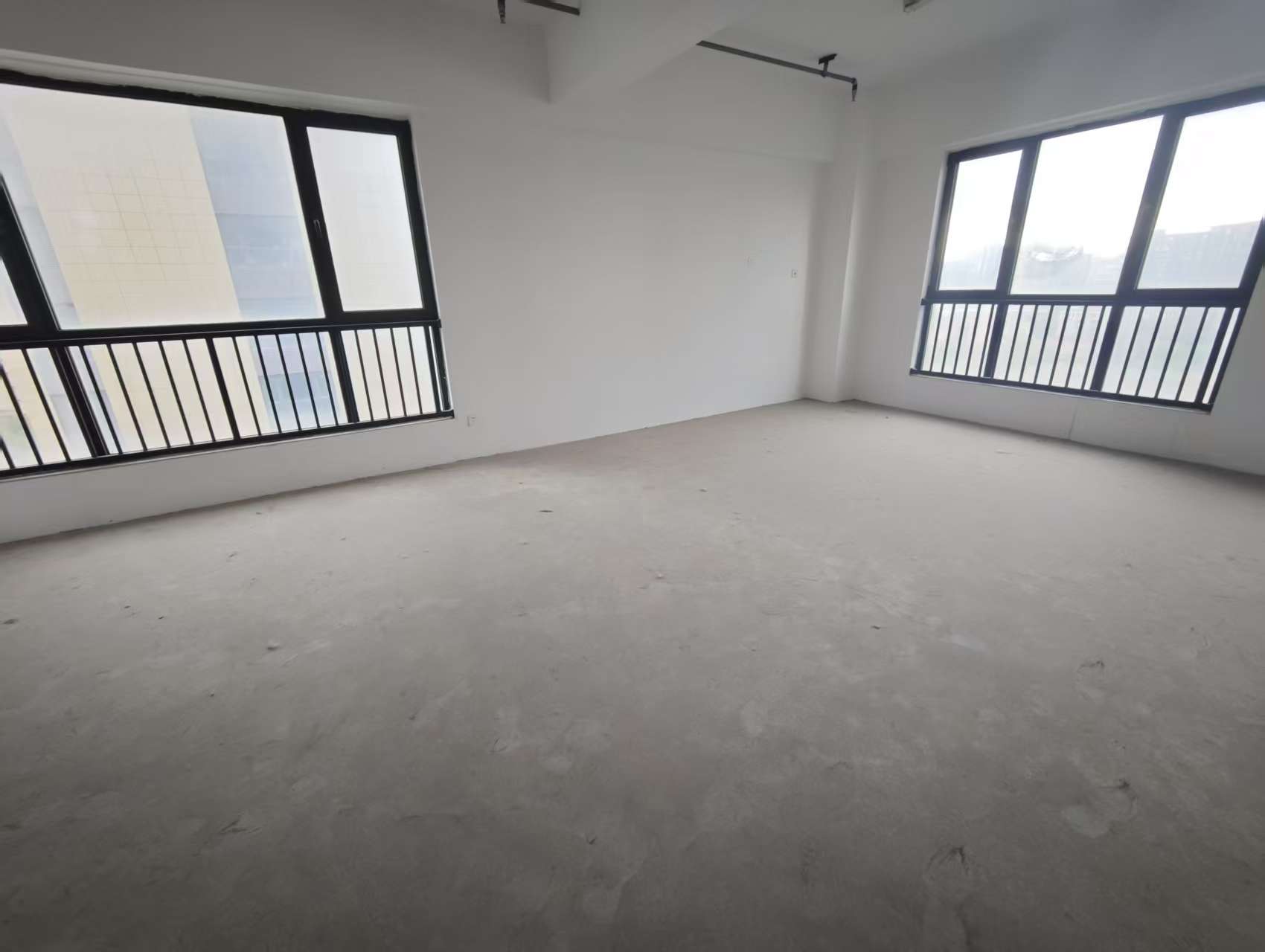 苏建学府雅居 0室1厅1卫 148.00m²