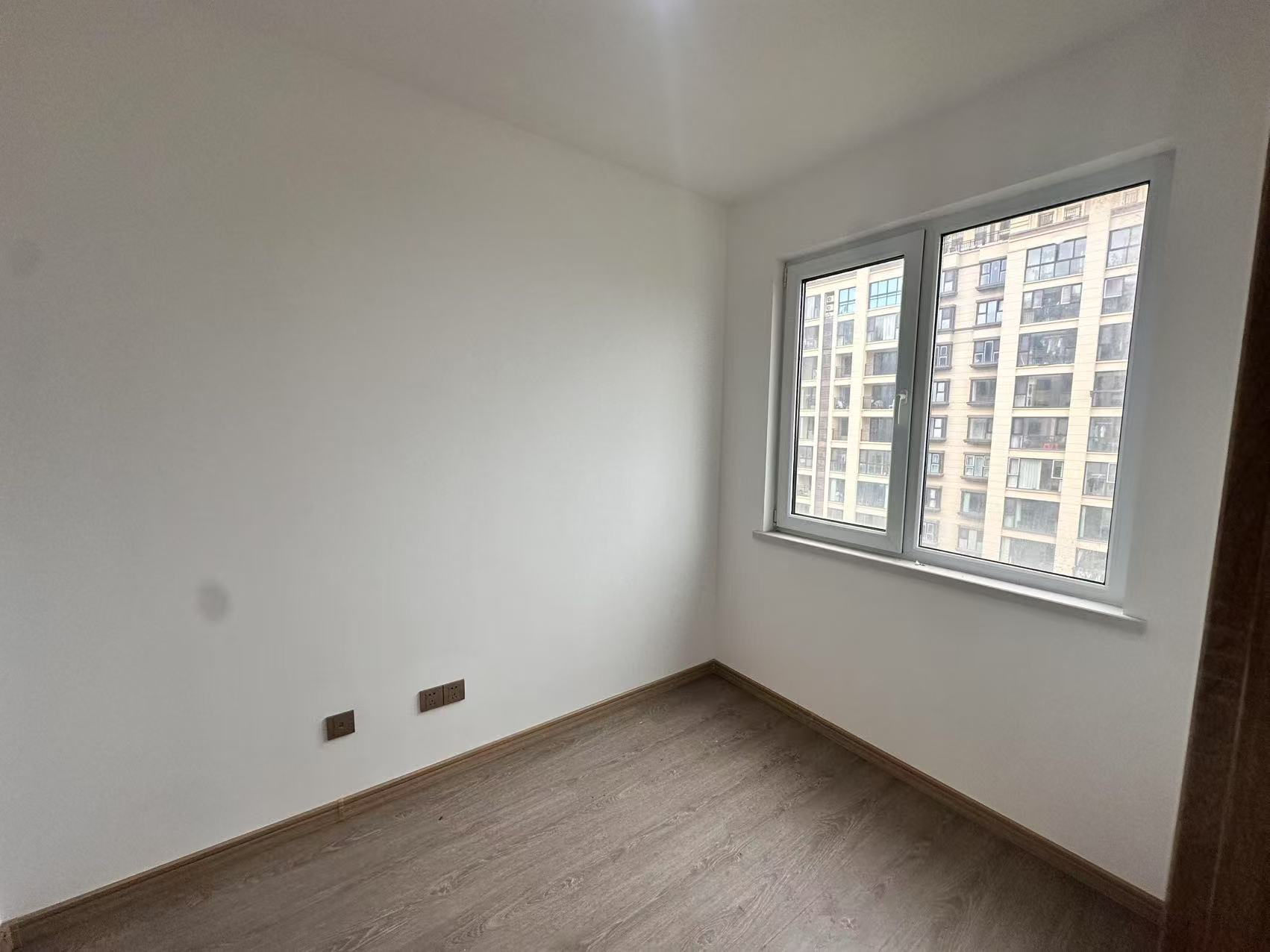 世茂九龙庭 4室2厅2卫 128m&sup2;