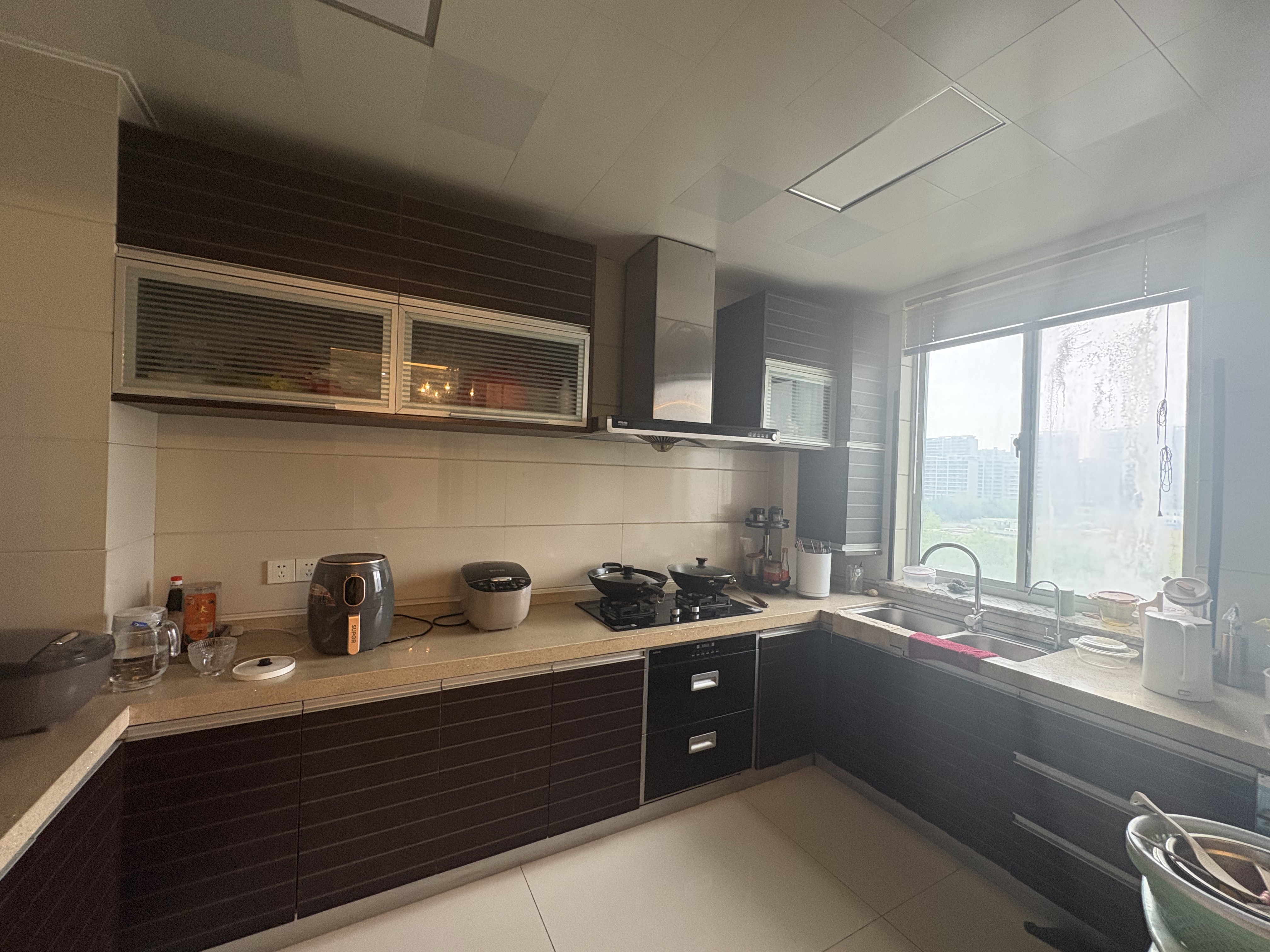 首府名邸 4室2厅2卫 184.66m&sup2;
