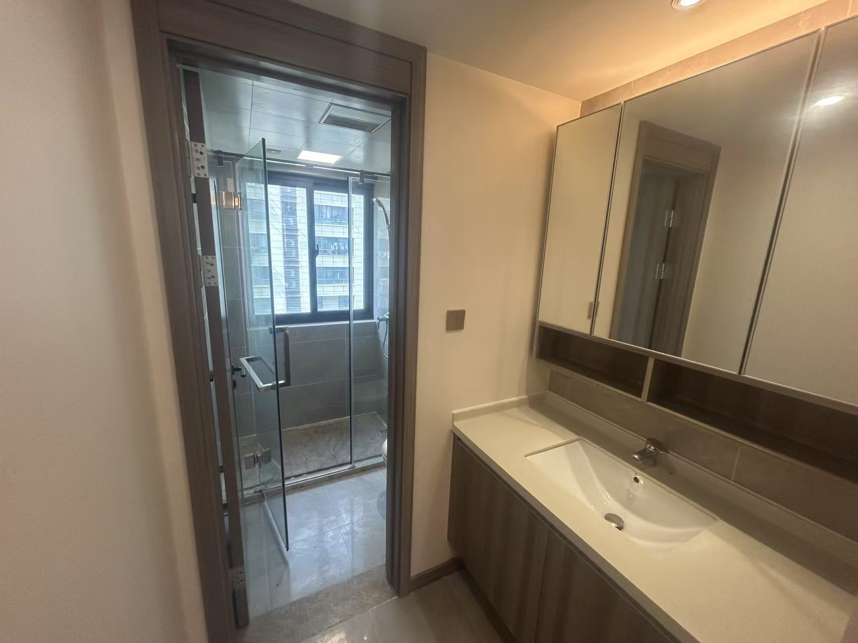 中创大都会 3室2厅2卫 110.3m&sup2;