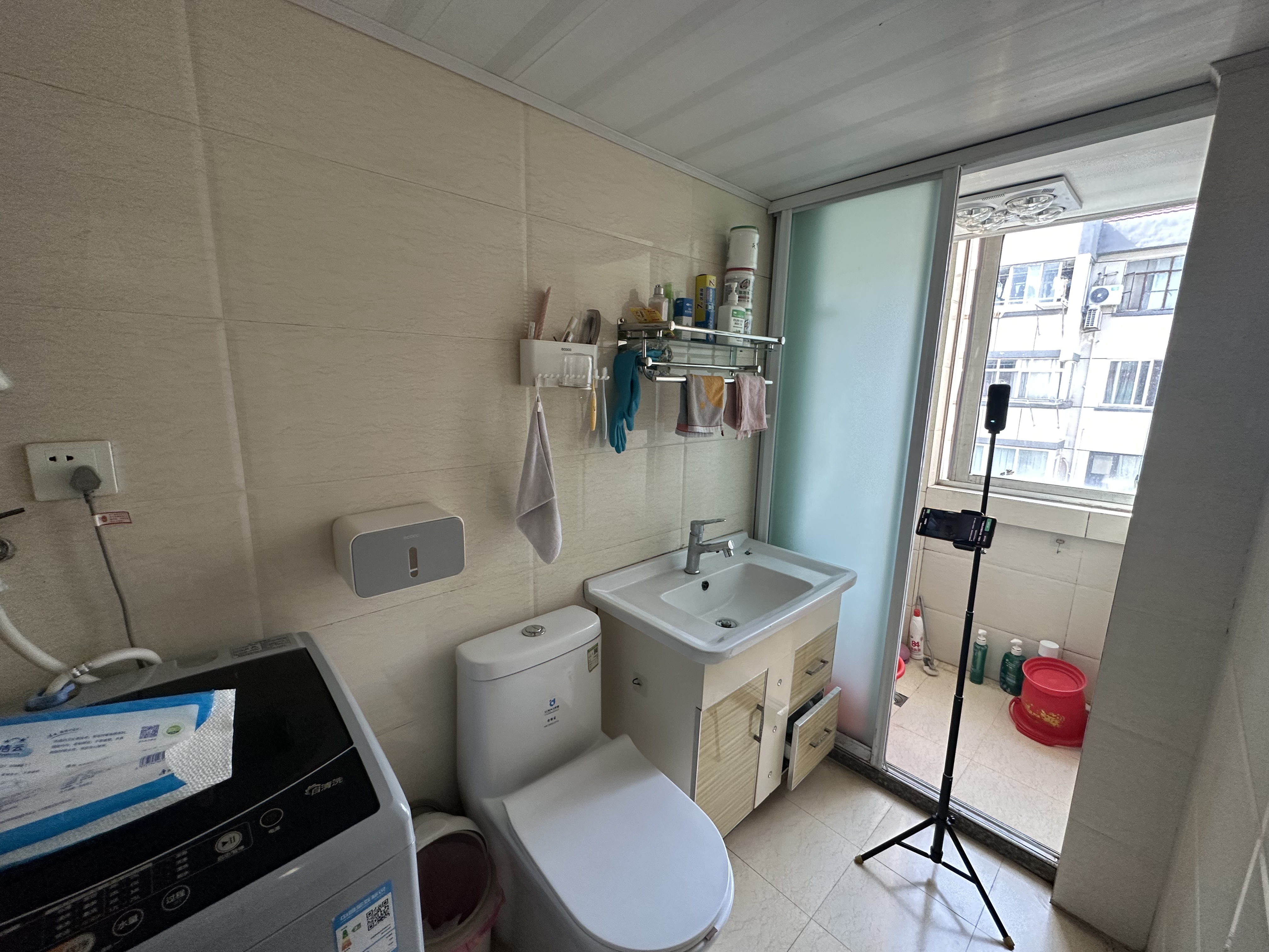 文峰路17号 2室1厅1卫 63.30m&sup2;
