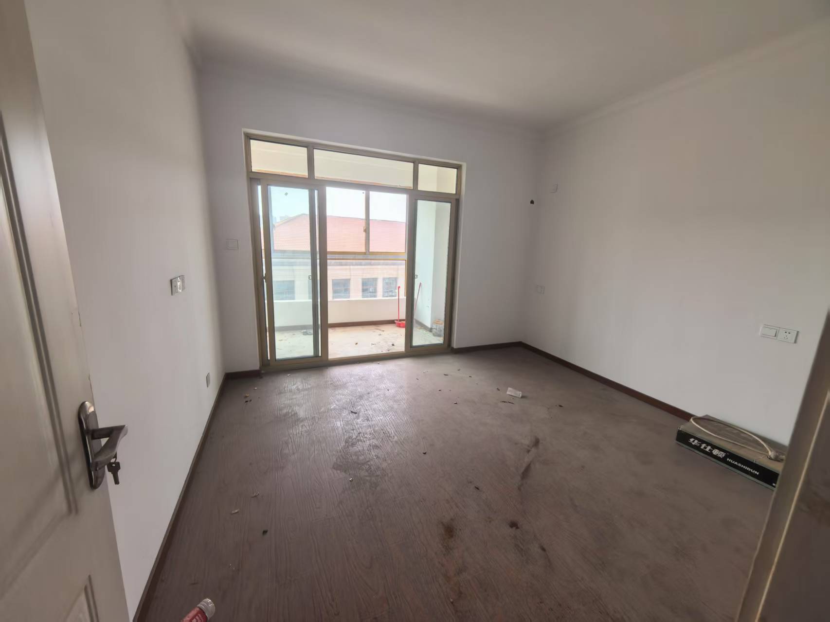 恒盛豪庭 3室1厅2卫 105.00m&sup2;