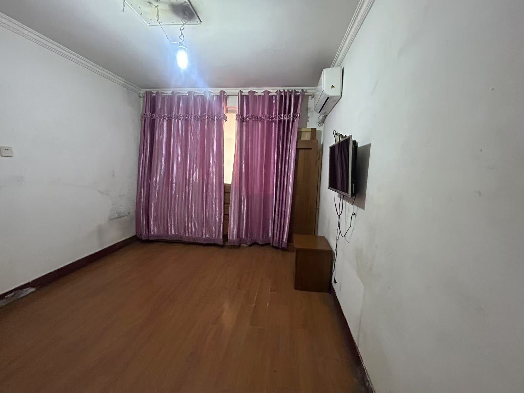 花园角 2室1厅1卫 60m&sup2;