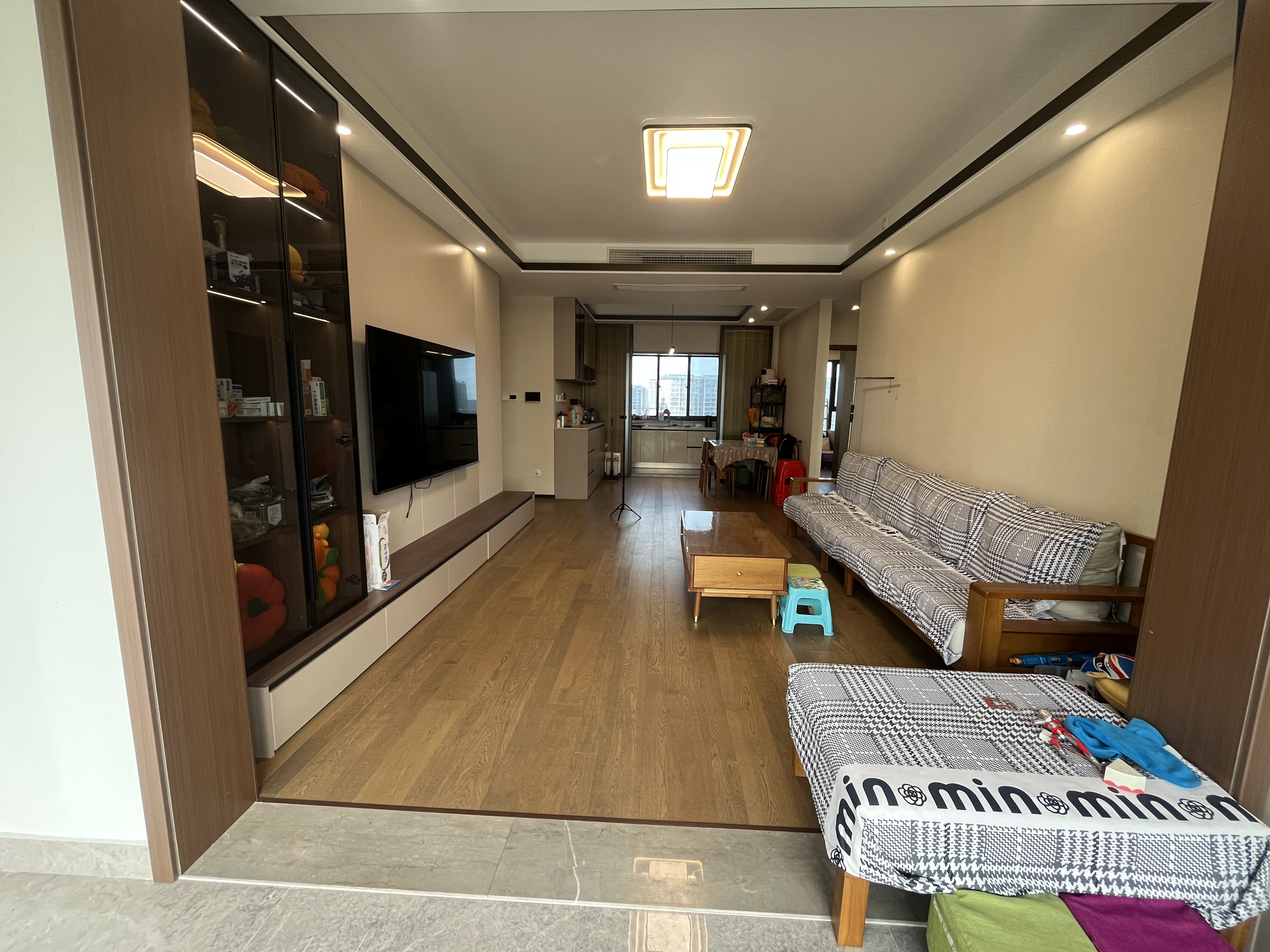 远创东樾 3室2厅2卫 124.00m²