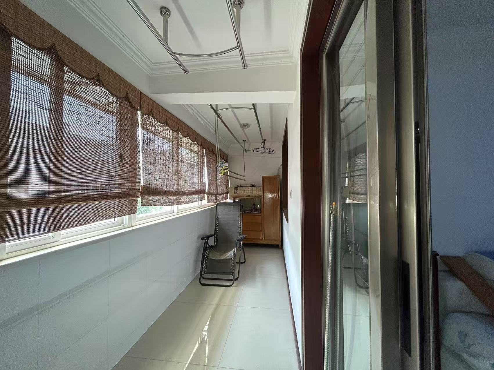 虹桥新苑 3室2厅1卫 137.64m&sup2;