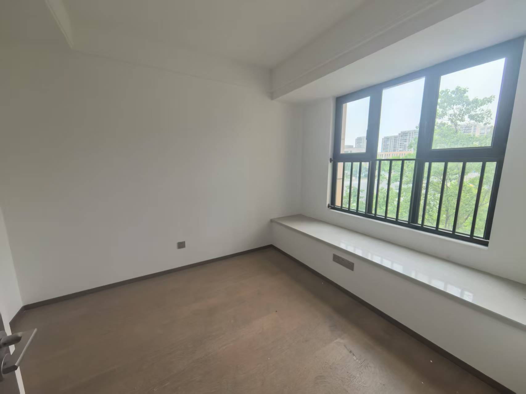 华禧铭苑 3室2厅1卫 103m&sup2;