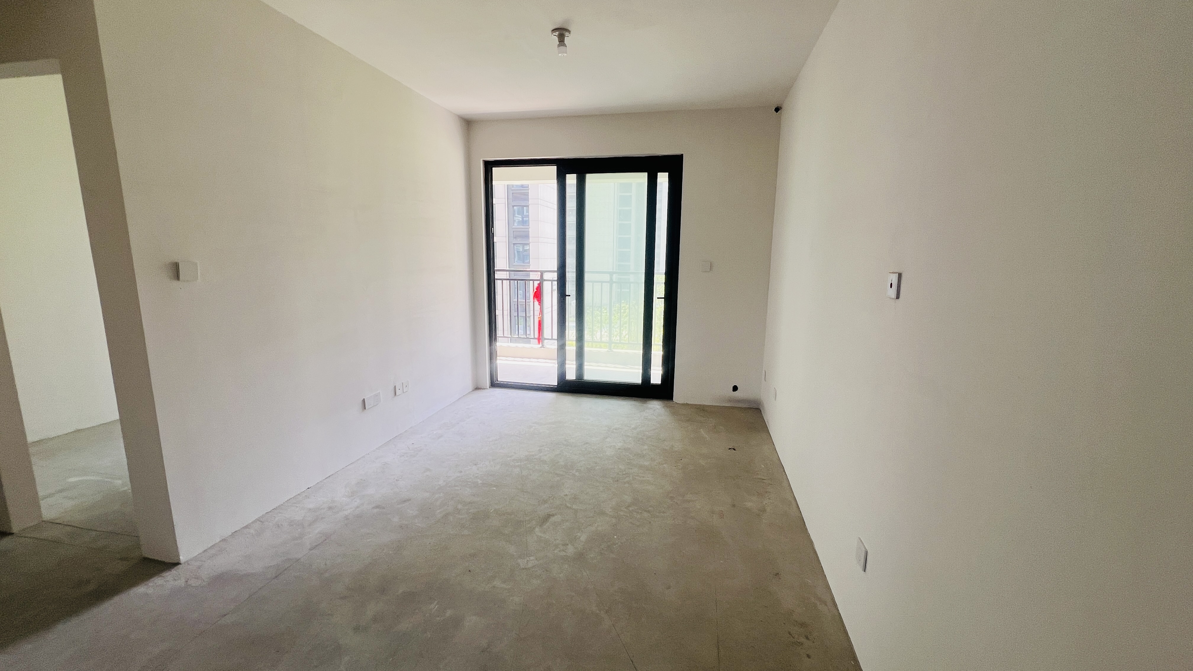 东时区 3室2厅1卫 82.85m&sup2;