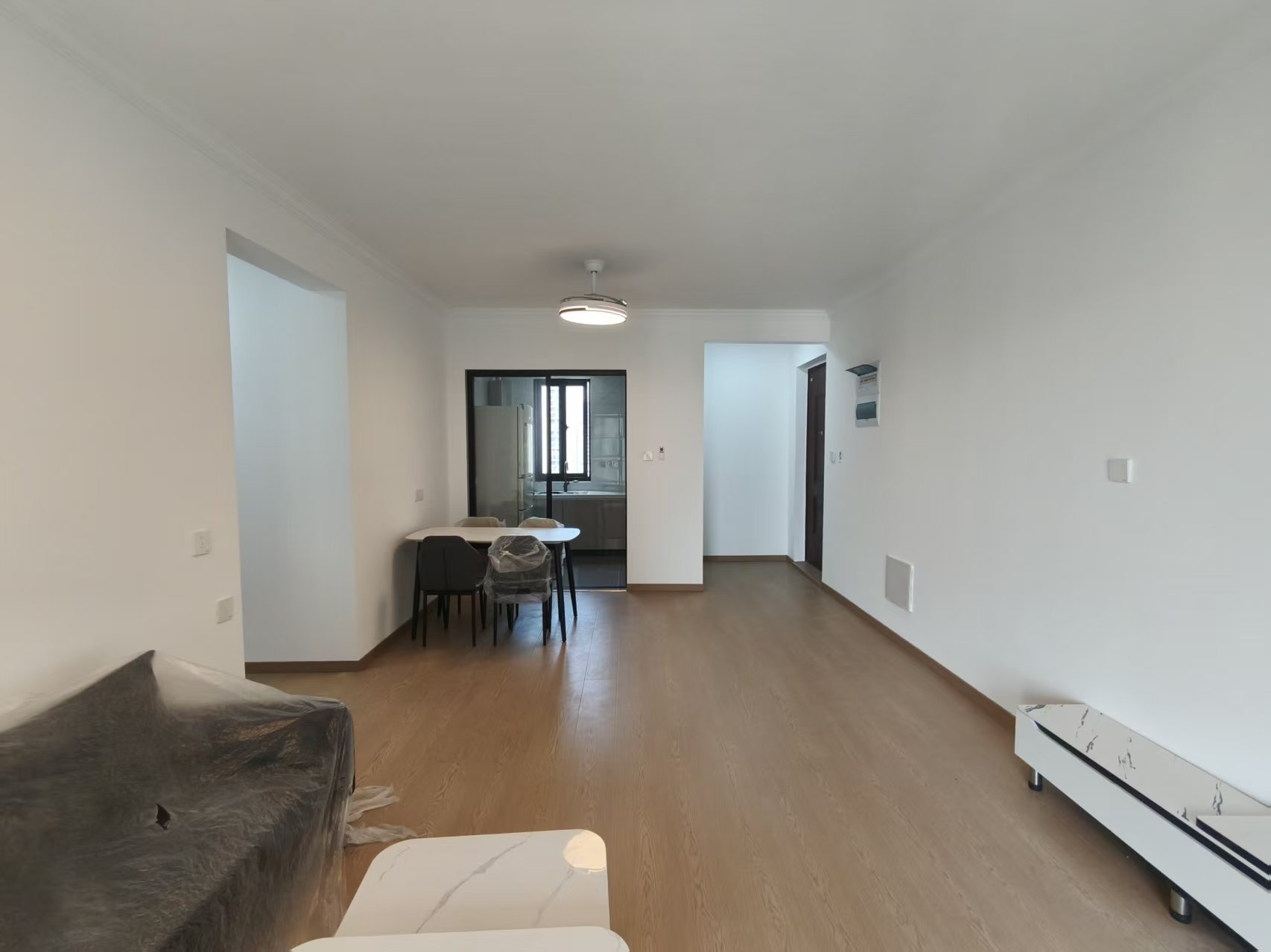 绿地江海图 3室2厅2卫 120.00m&sup2;