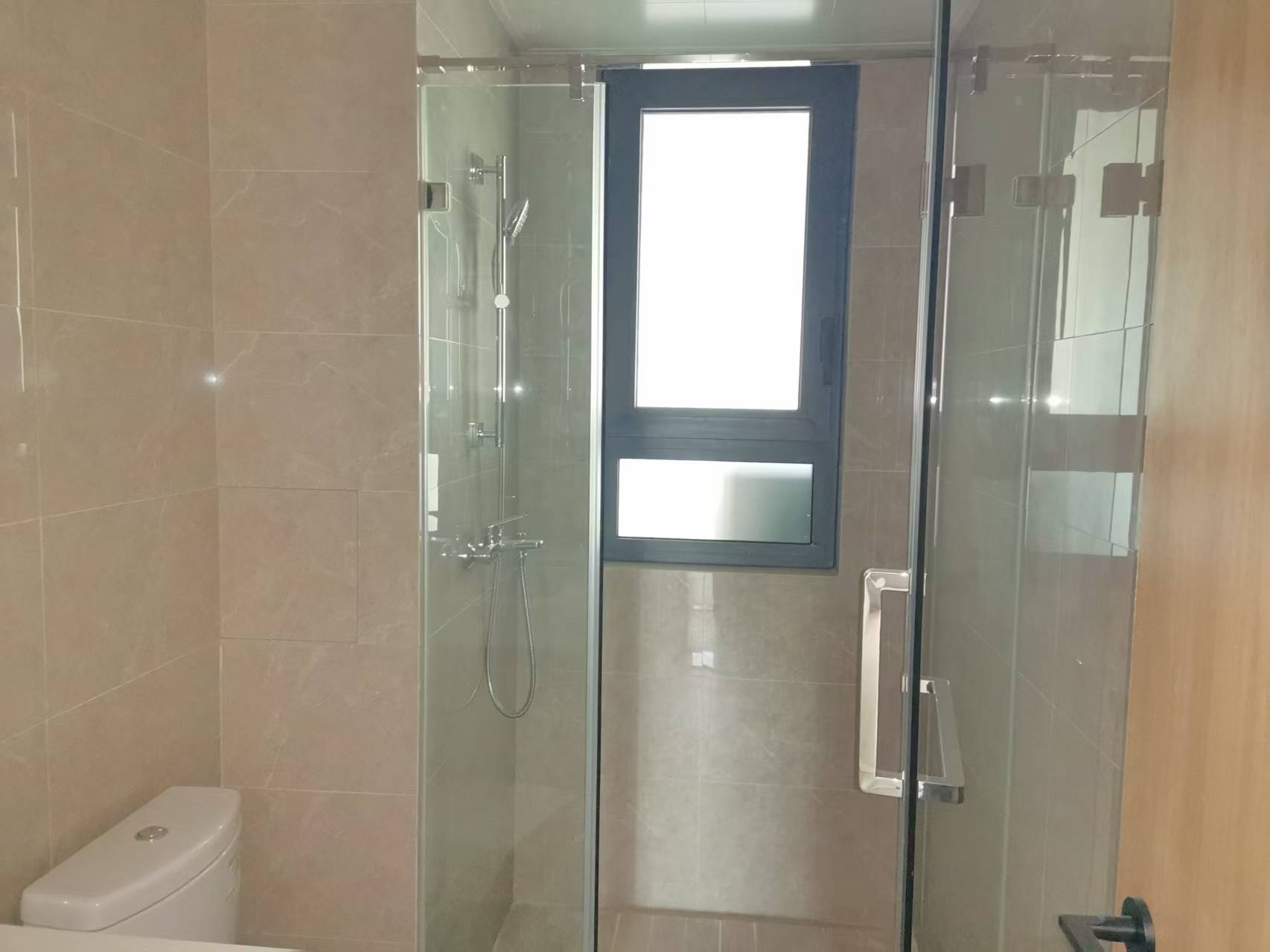 华润悦府 3室2厅2卫 108m&sup2;