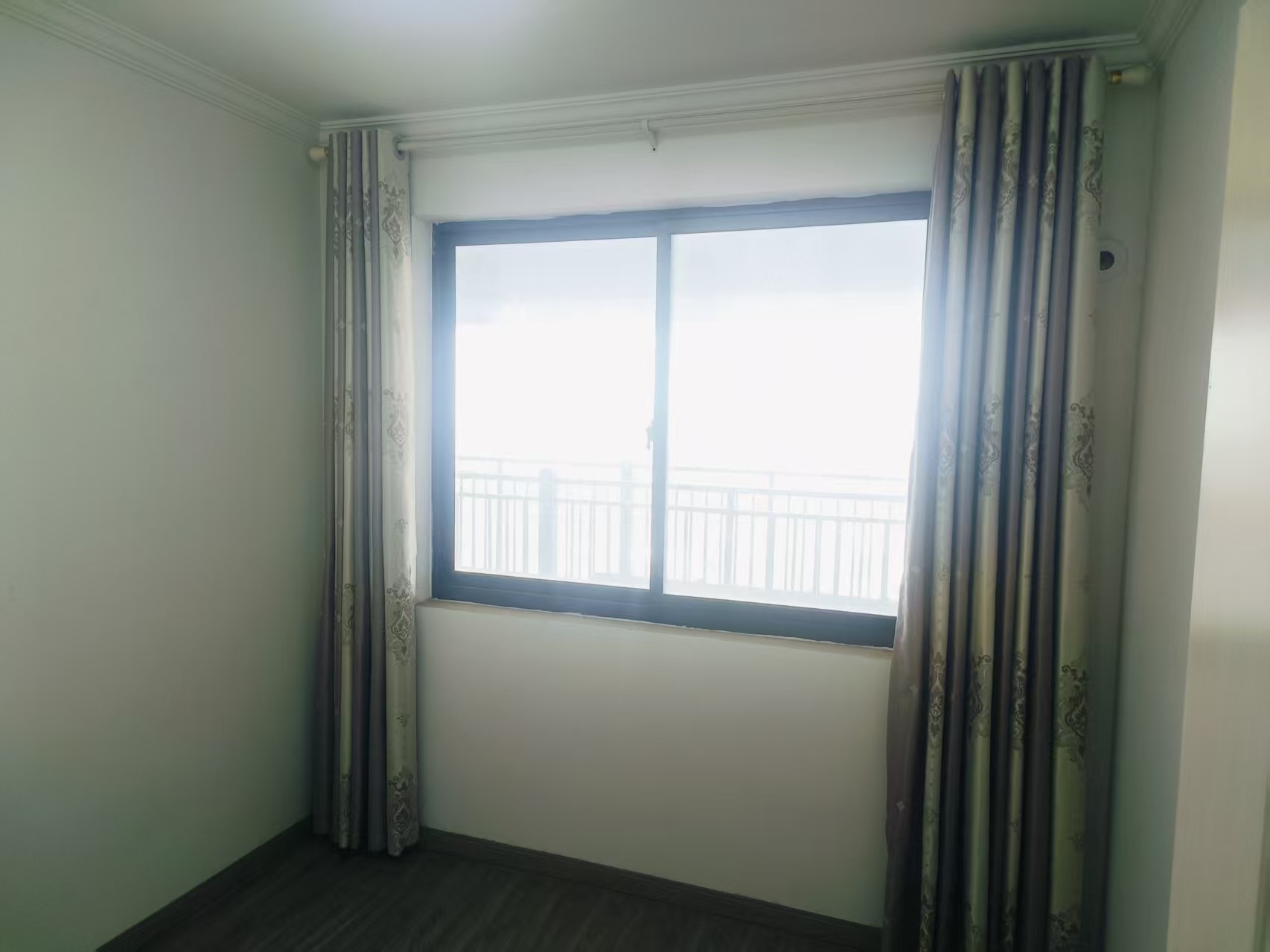 新城香溢紫郡 3室2厅1卫 96.7m&sup2;