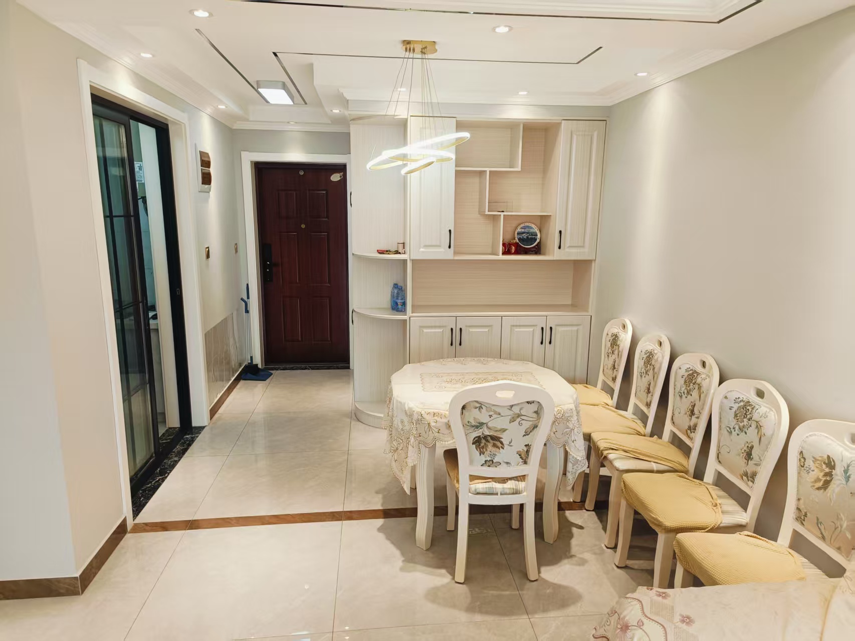 新城香溢紫郡 3室2厅1卫 97m&sup2;