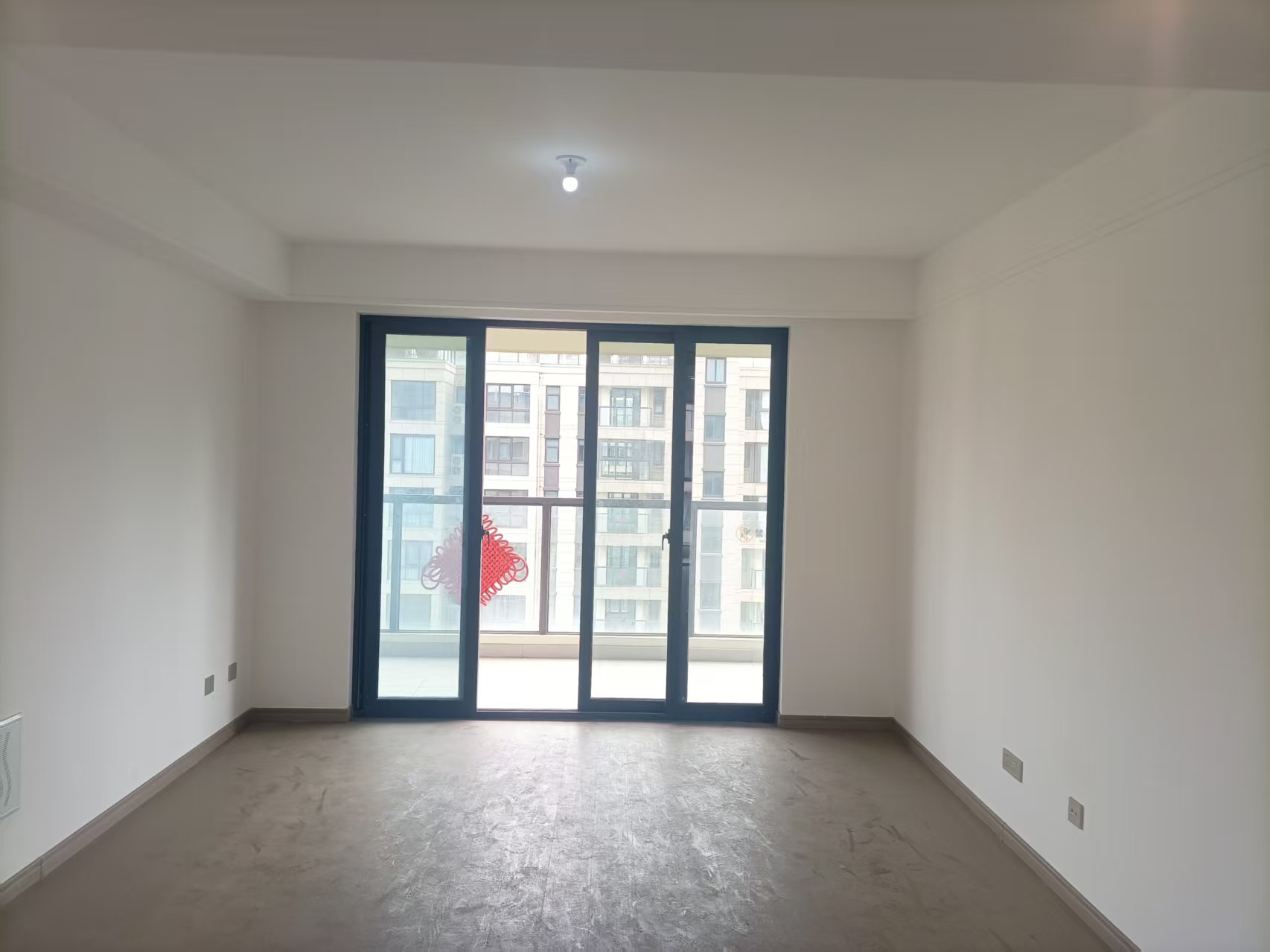 时光漫城 4室2厅2卫 125m²