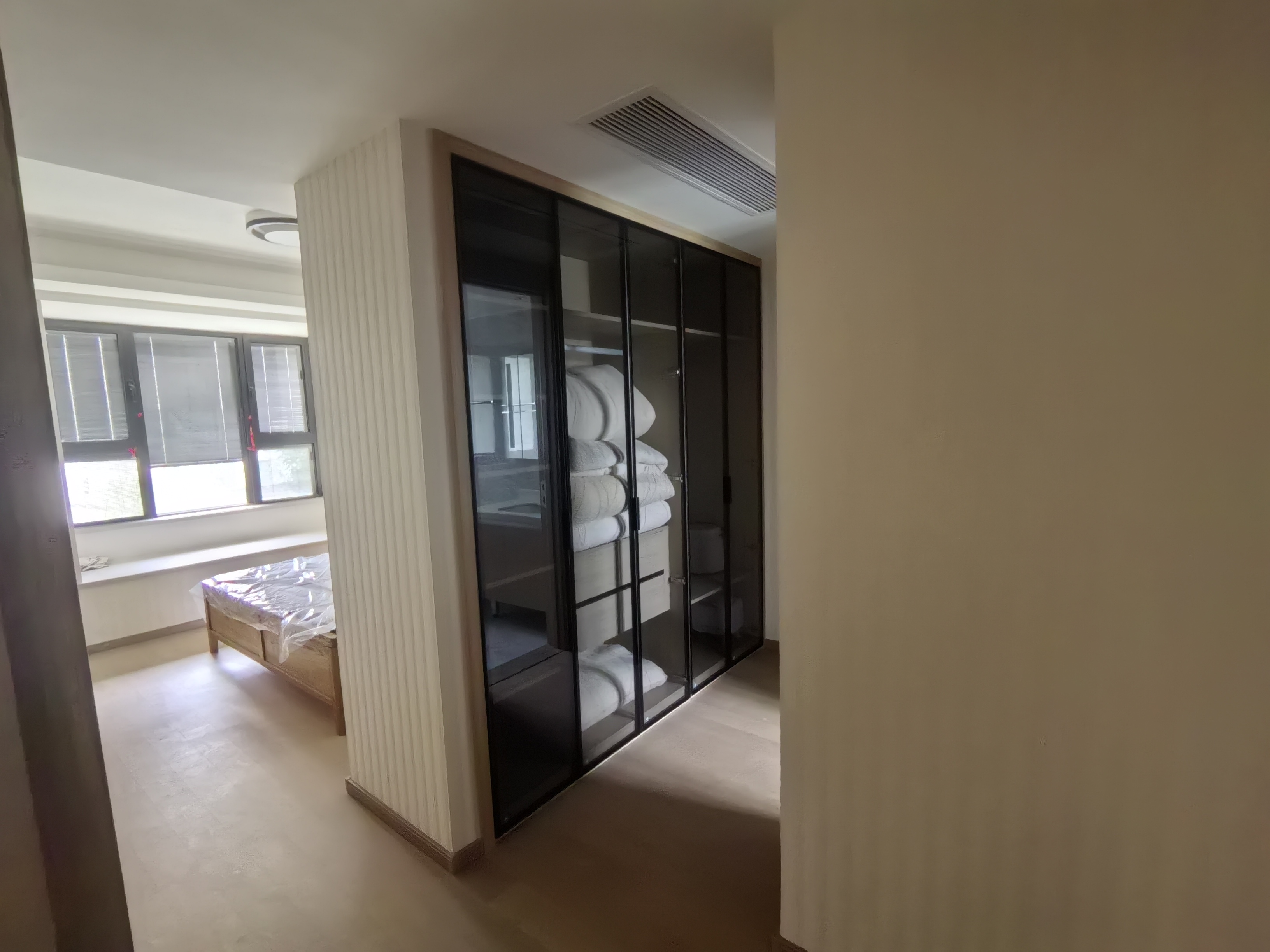 龙湖天宸源著 3室2厅2卫 117.00m&sup2;