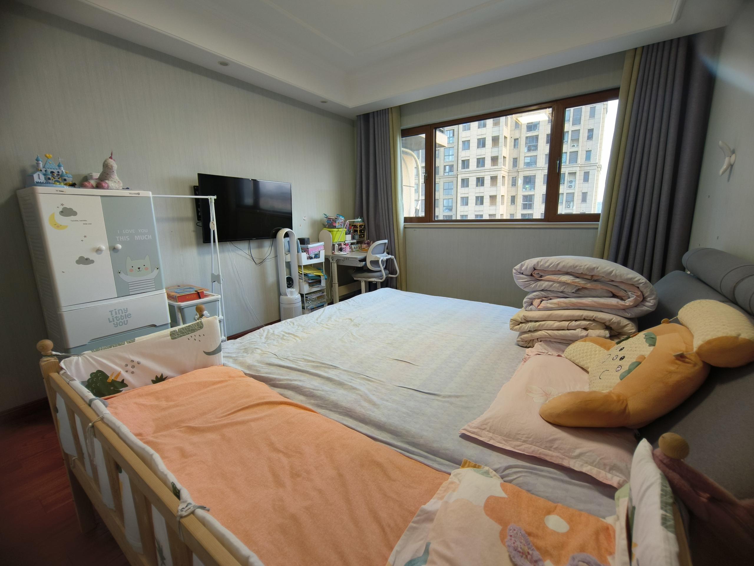 吴中豪景华庭 3室2厅2卫 141m&sup2;