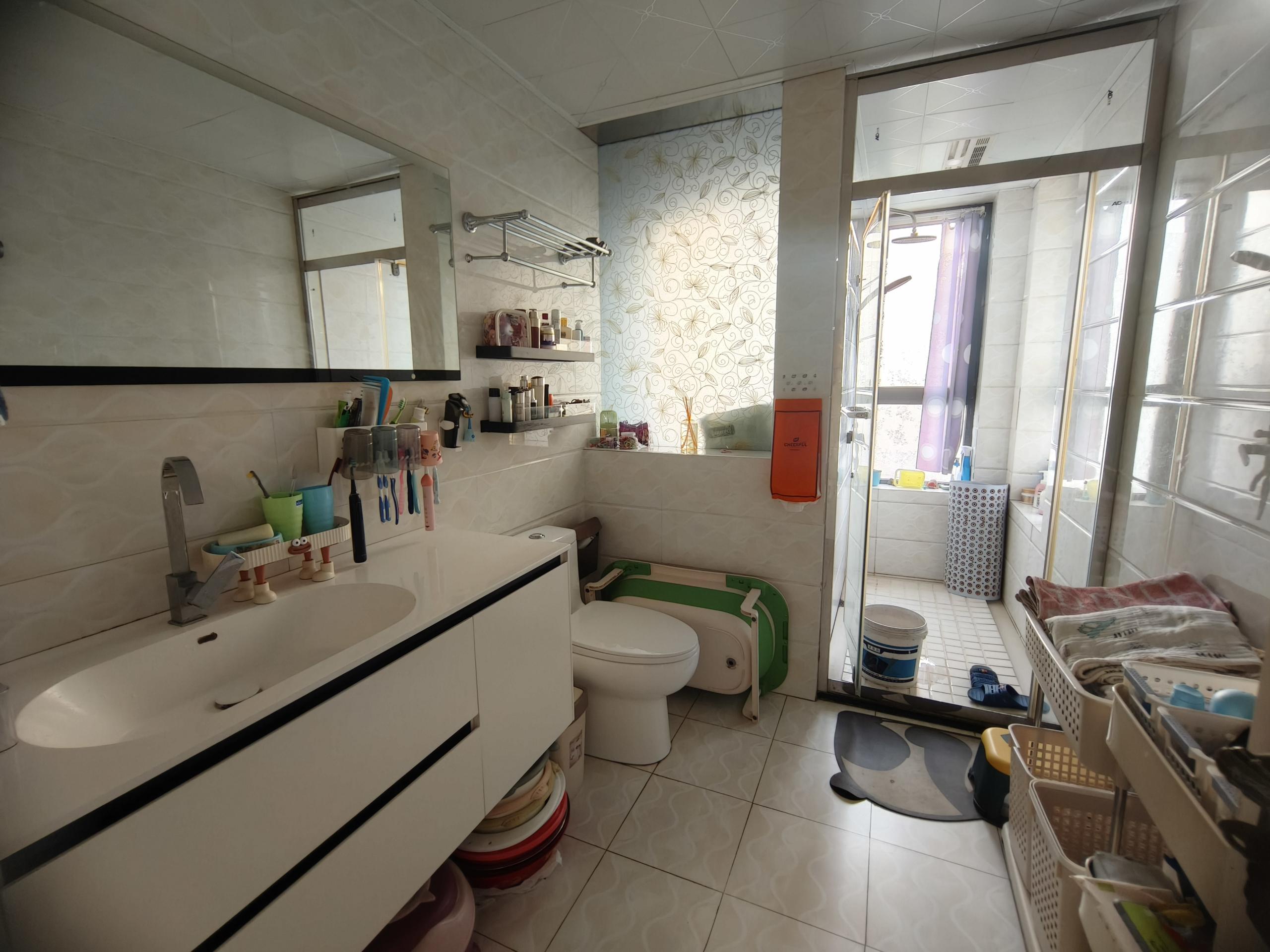 吴中豪景华庭 3室2厅2卫 141m&sup2;