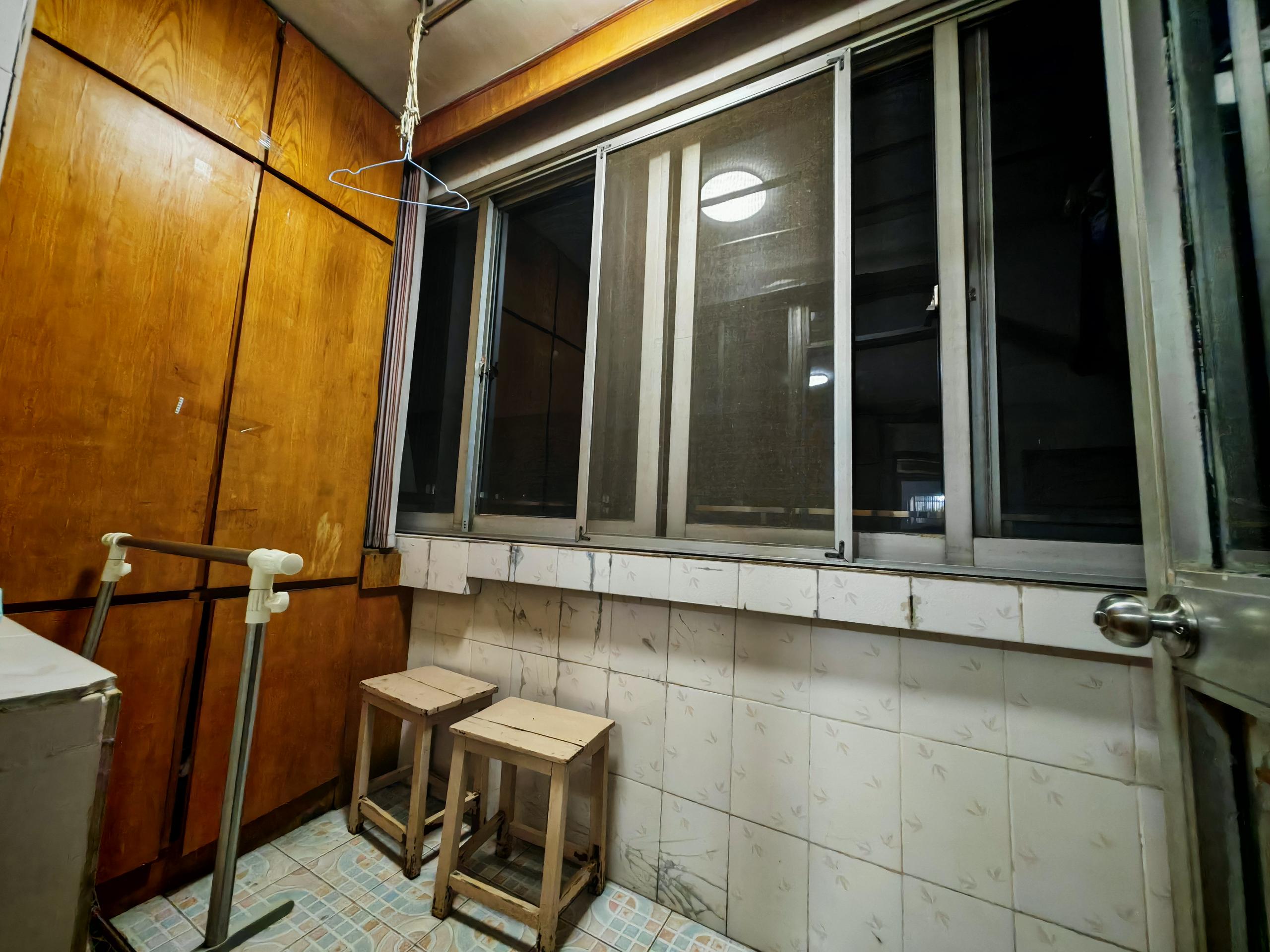 银花苑 3室1厅1卫 75.00m&sup2;