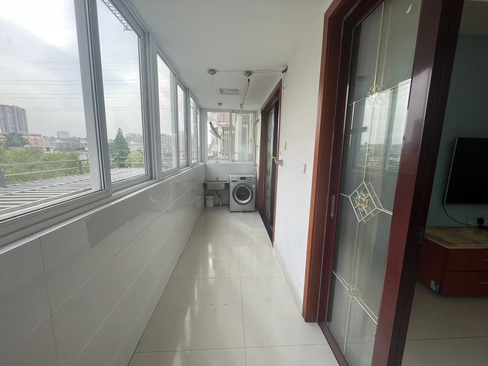 天虹苑 3室2厅1卫 132.00m&sup2;
