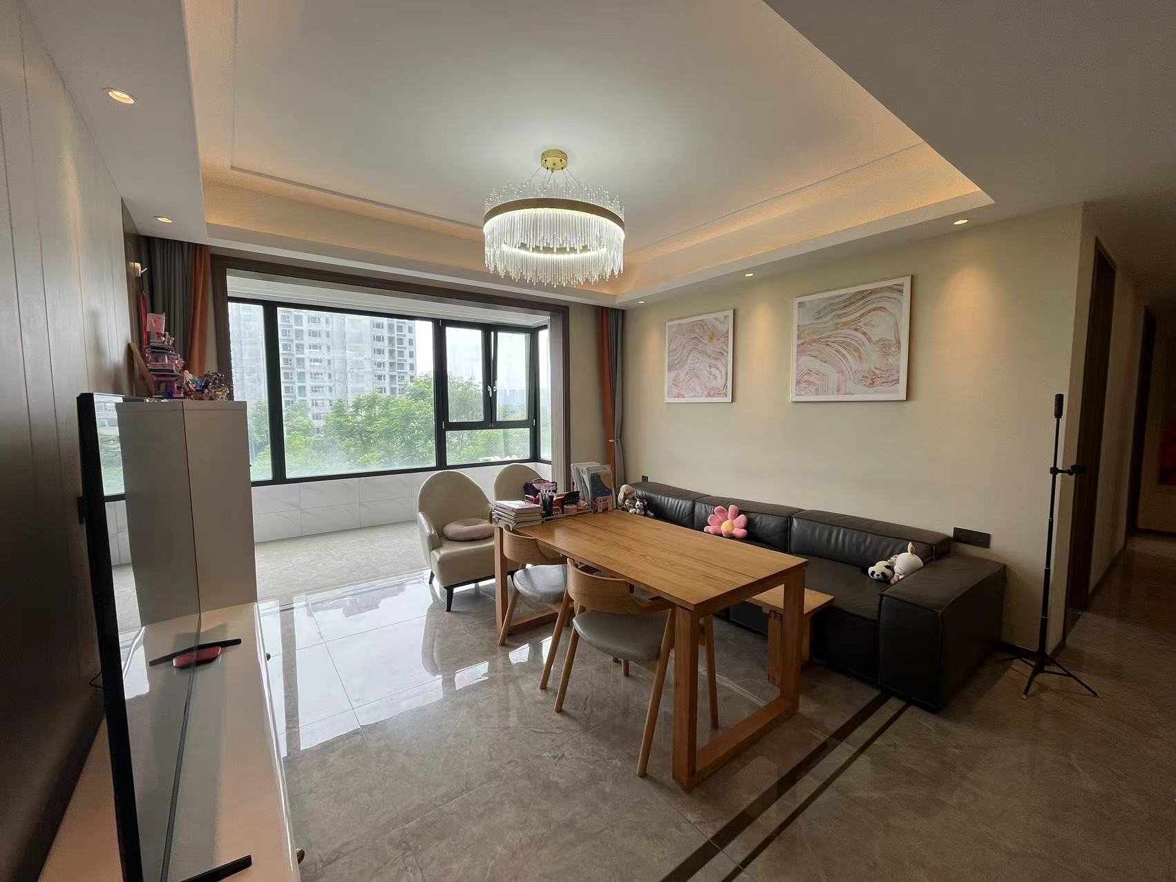 都会沁园 4室2厅2卫 149.9m&sup2;